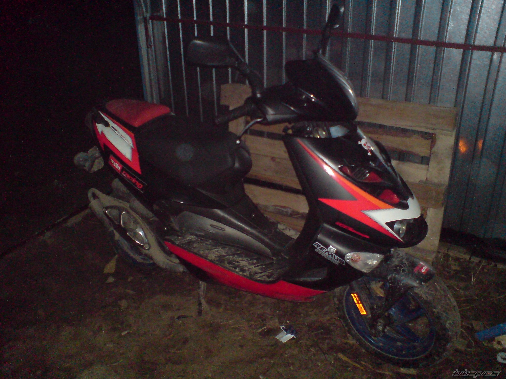 2005 APRILIA SR RACING 50 | Picture 1679374 motorcycle photo