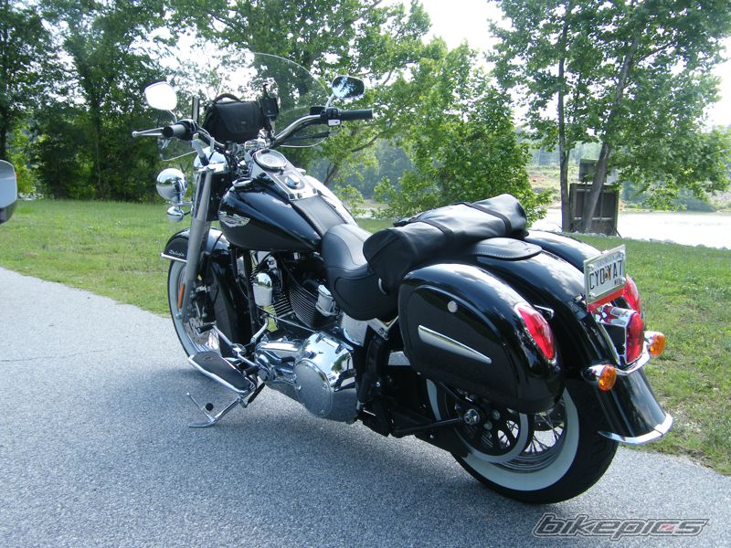 2009 HARLEY DAVIDSON FLSTNI SOFTAIL DELUXE | Picture 1679622 motorcycle photo