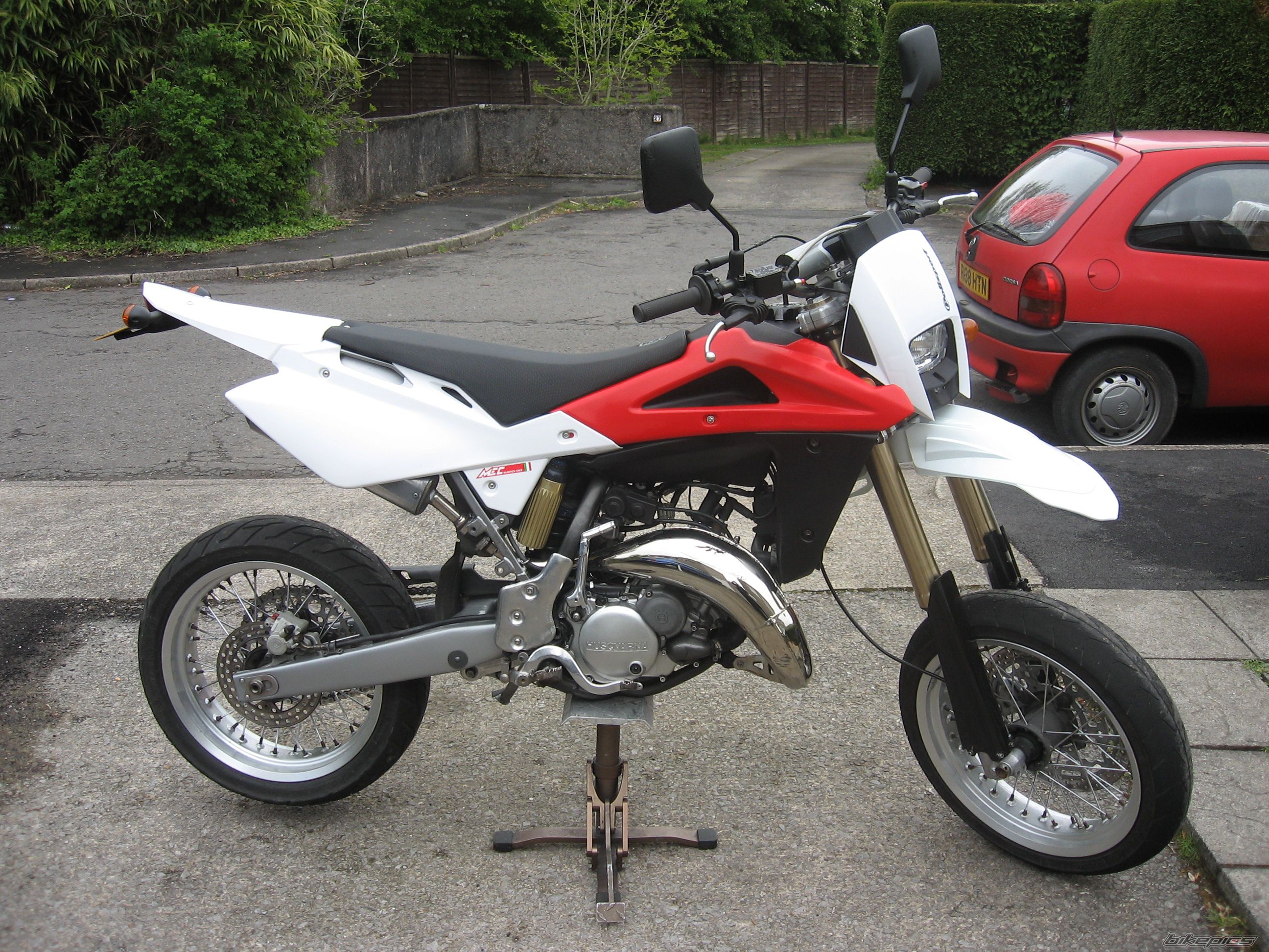 2005 HUSQVARNA SM 125 S | Picture 1679917 motorcycle photo