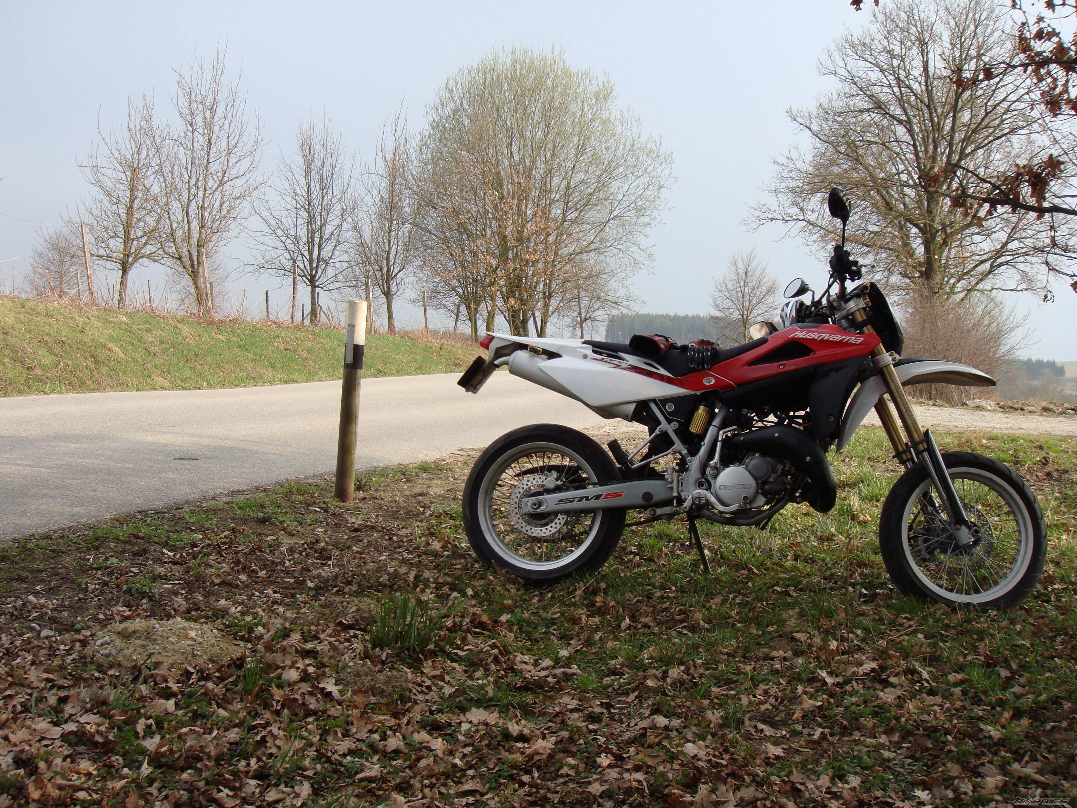 2008 HUSQVARNA SM 125 S | Picture 1680108 motorcycle photo
