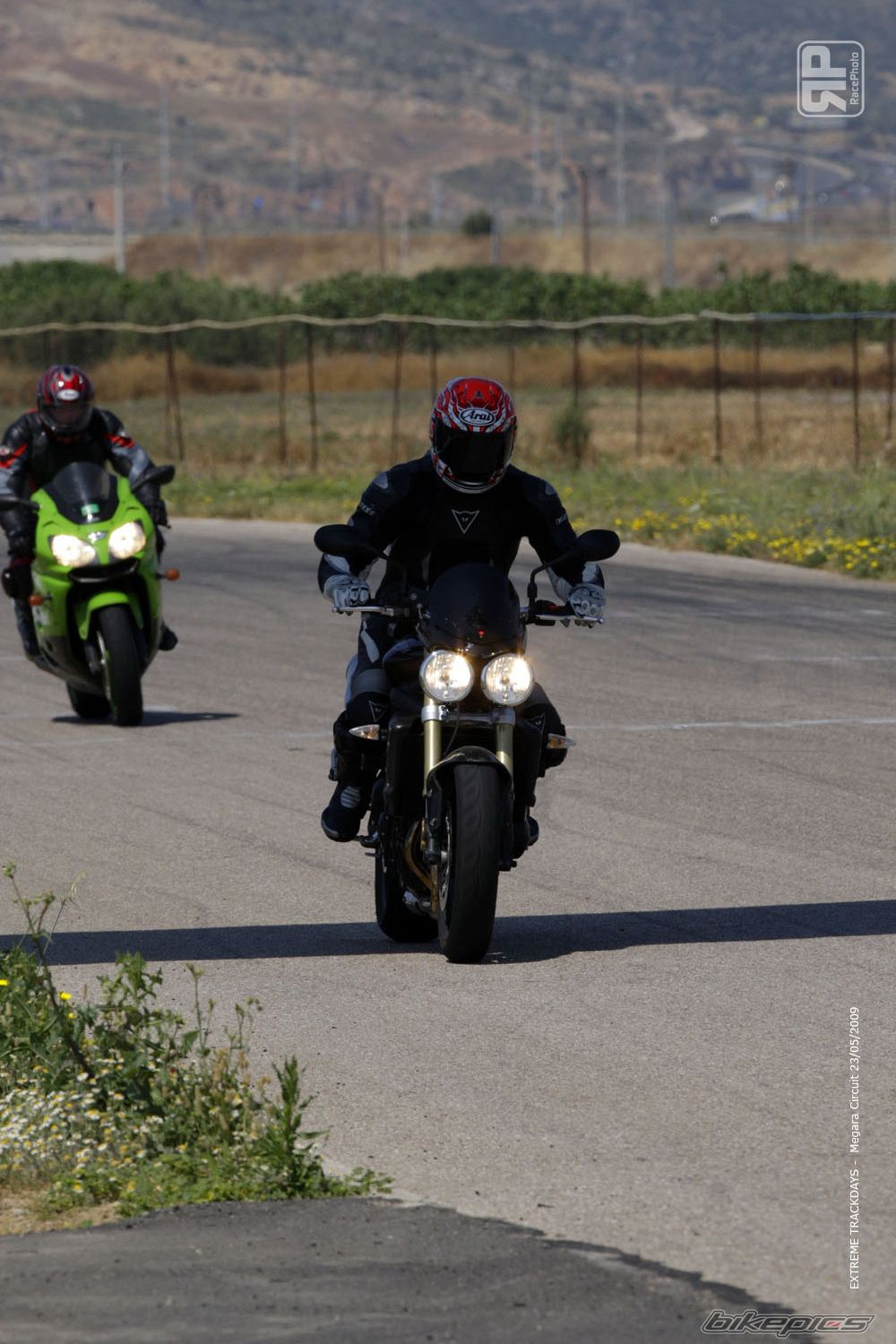 2009 TRIUMPH STREET TRIPLE | Picture 1680908 motorcycle photo