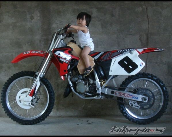 1996 HONDA CR 125 | Picture 1680996 motorcycle photo