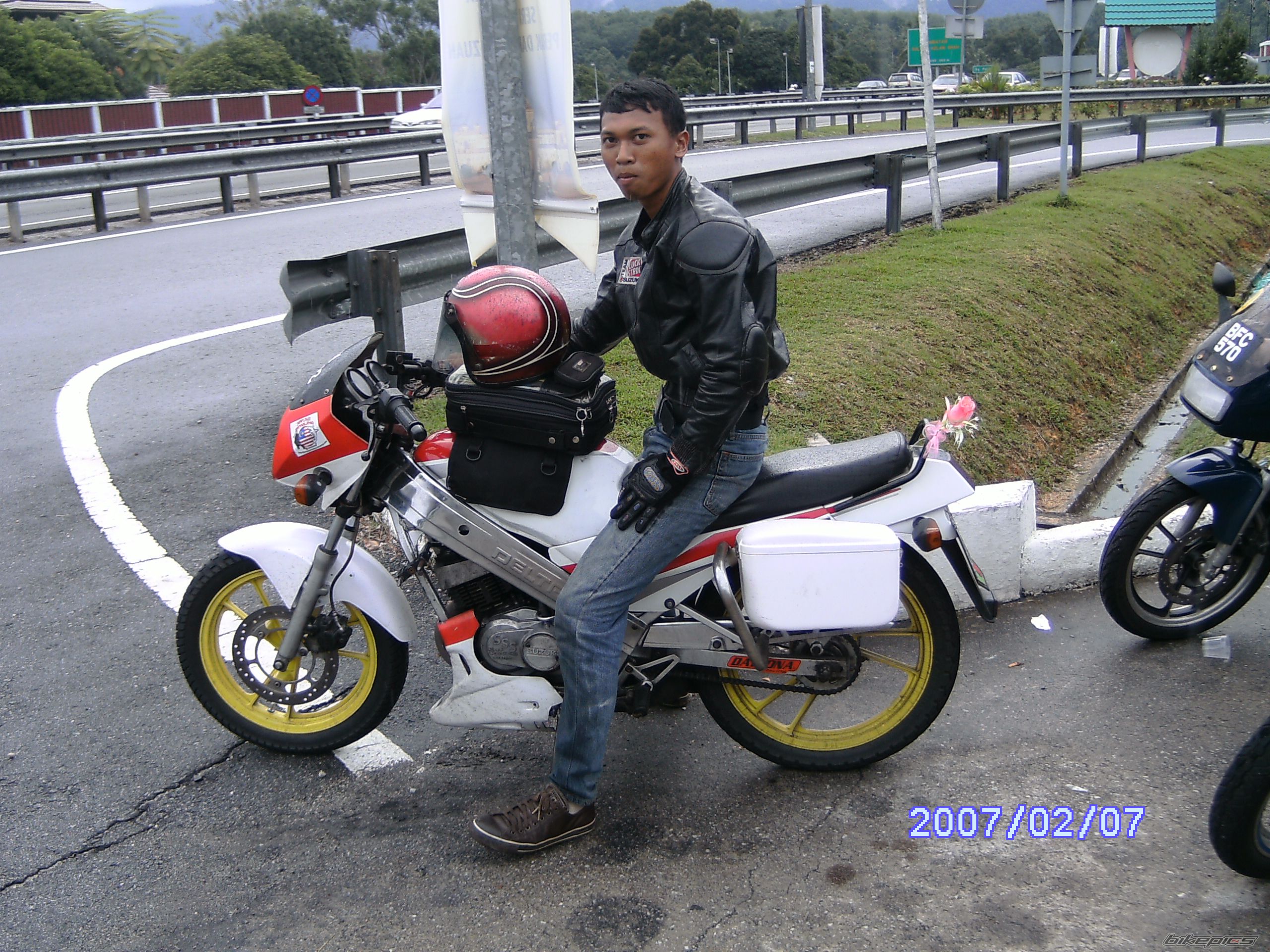 2010 SUZUKI TXR 150 | Picture 1681097 motorcycle photo