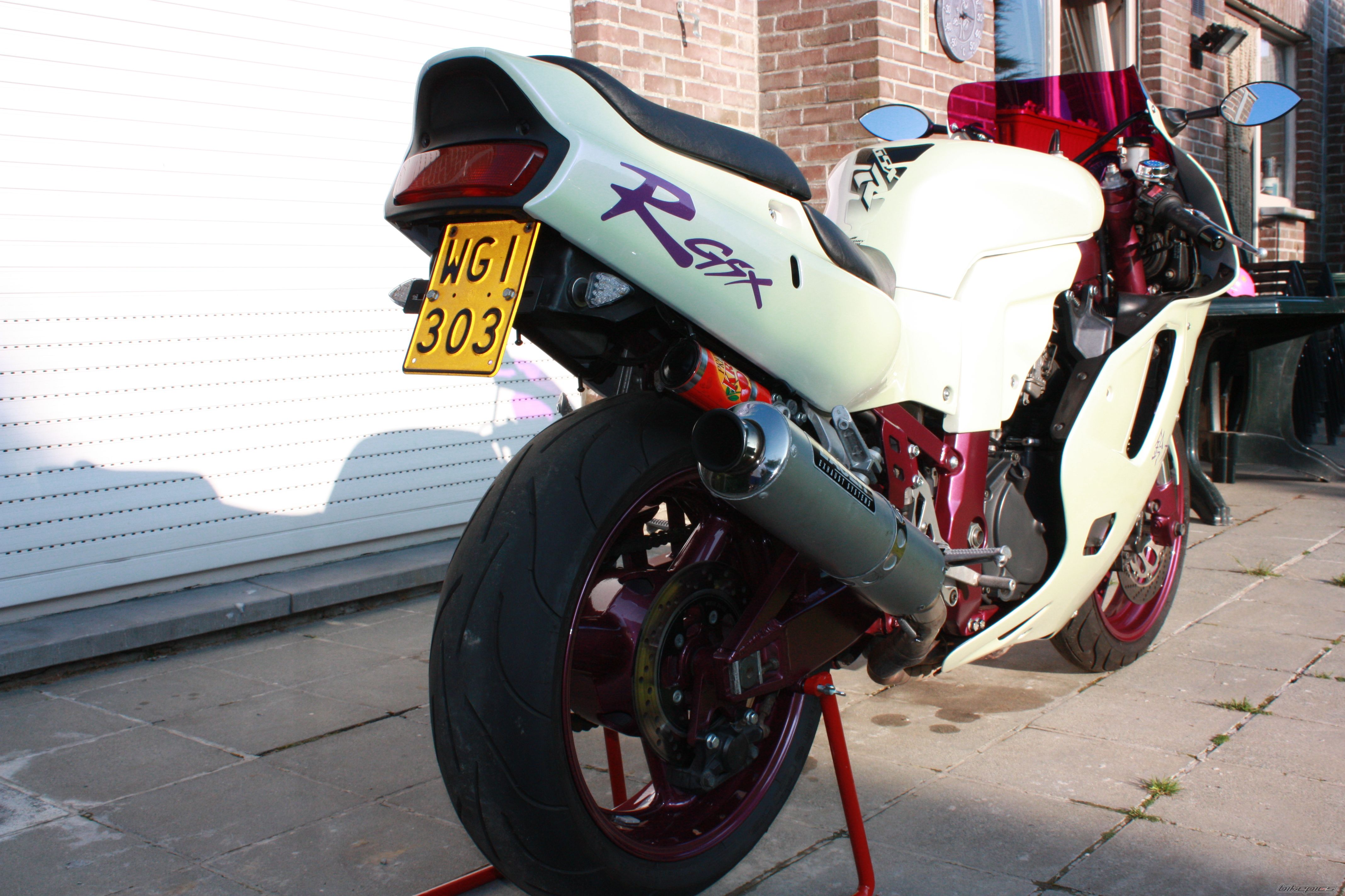 1995 SUZUKI GSX R 750 | Picture 1681203 motorcycle photo