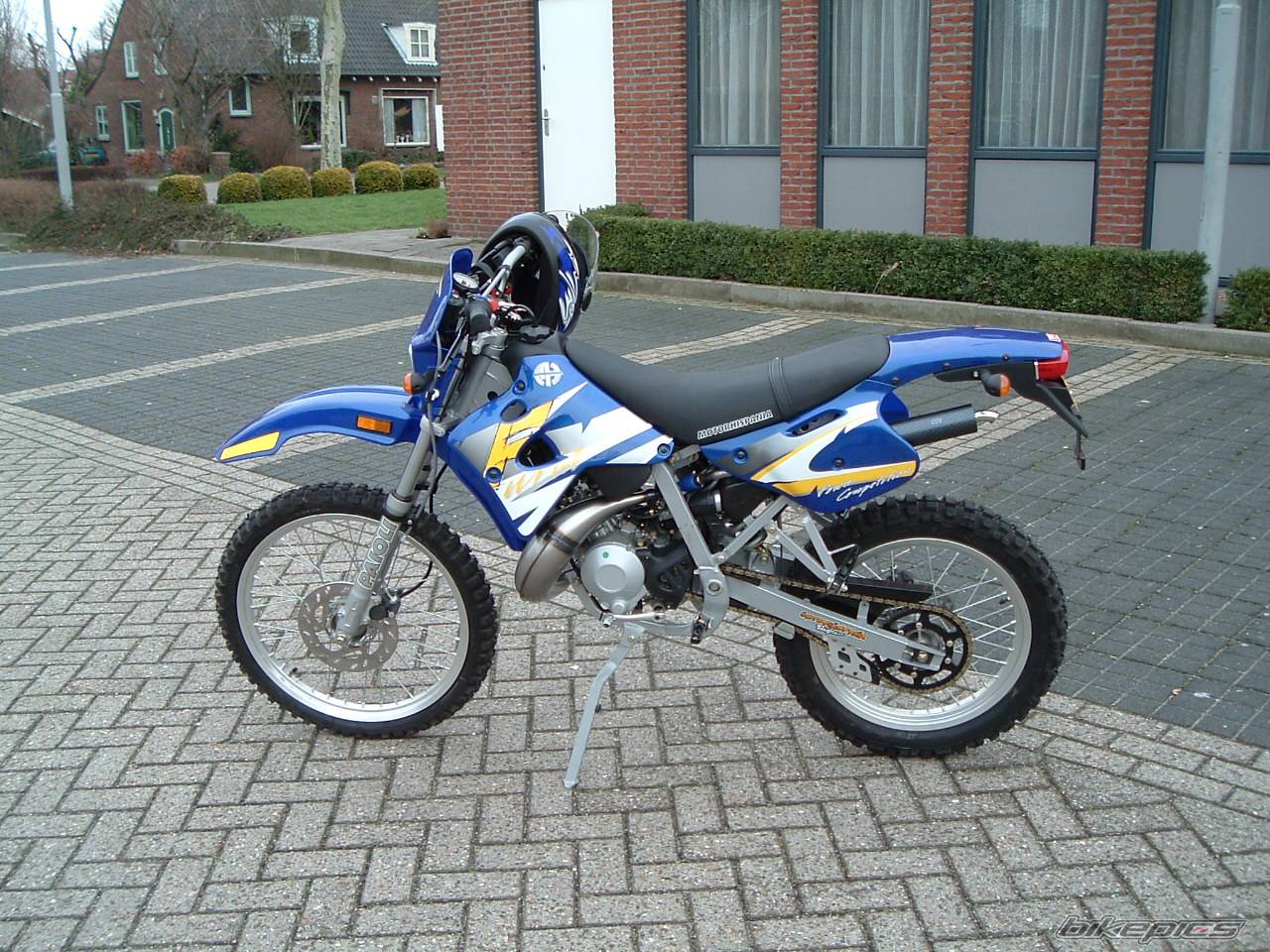 2004 MOTORHISPANIA FURIA CROSS 50 | Picture 168169 motorcycle photo