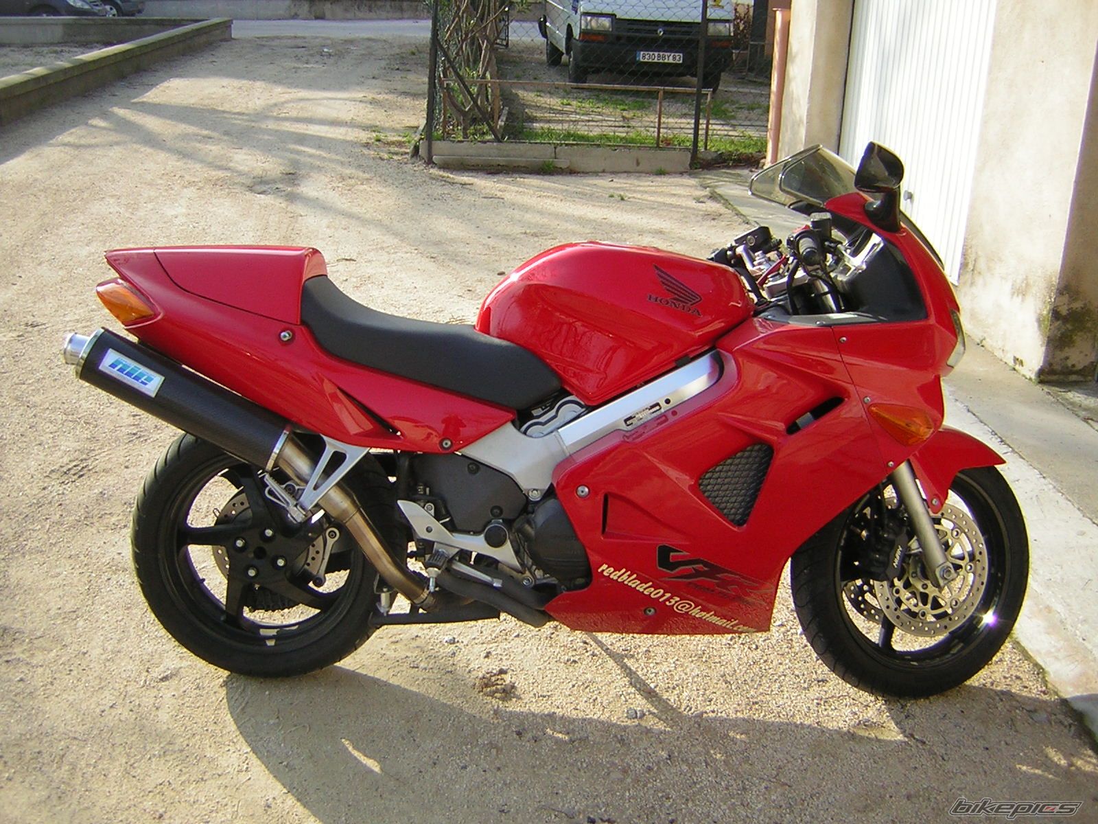 1998 HONDA VFR 800 | Picture 1681816 motorcycle photo