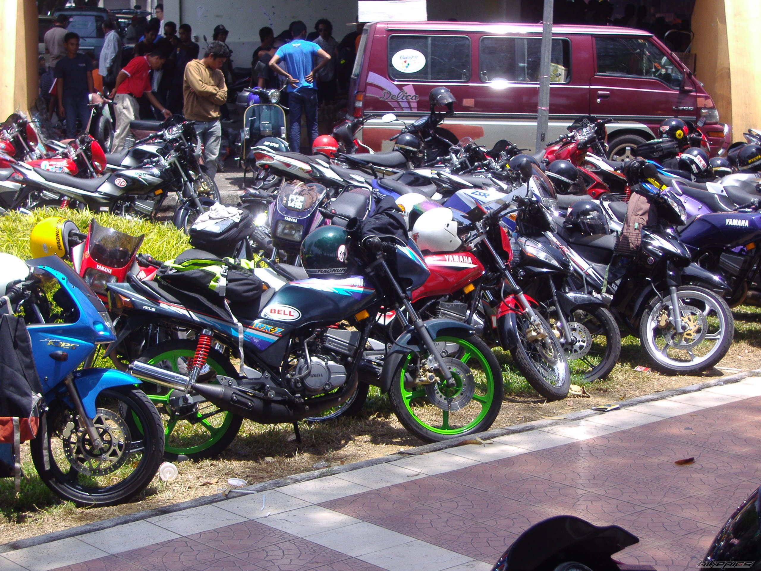 2010 YAMAHA RXZ 135 | Picture 1682019 motorcycle photo