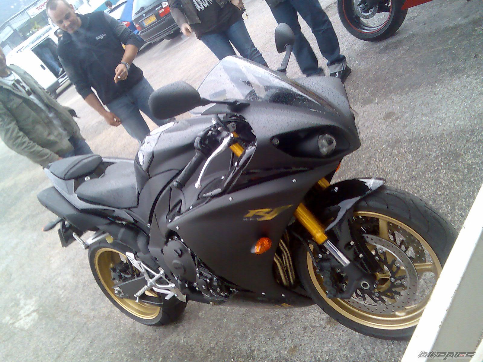 2009 YAMAHA YZF R1 | Picture 1682366 motorcycle photo