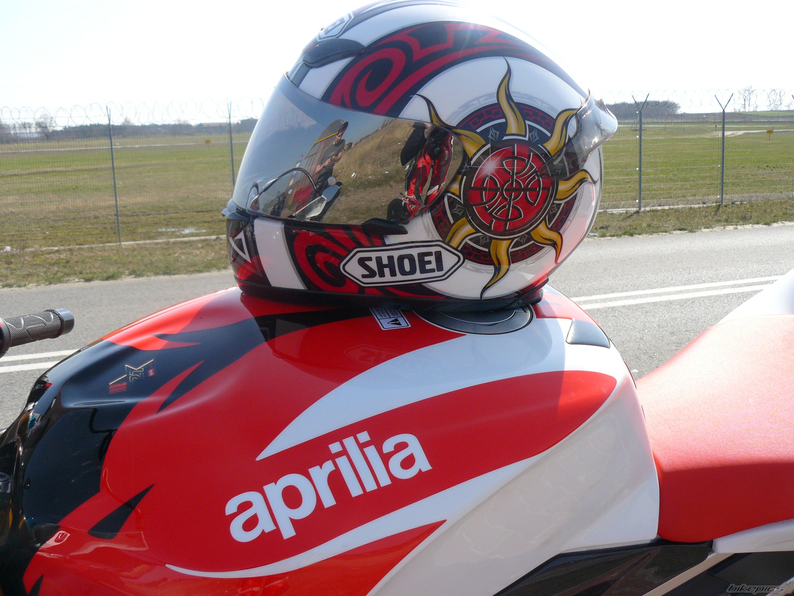 2007 APRILIA RSV MILLE FACTORY | Picture 1685746 motorcycle photo