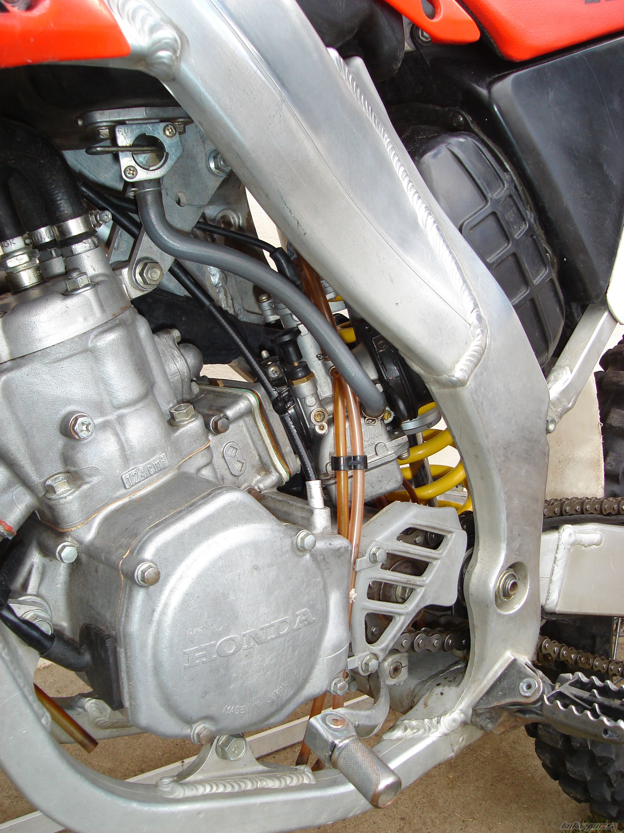 2002 HONDA CR 125 | Picture 1685800 motorcycle photo