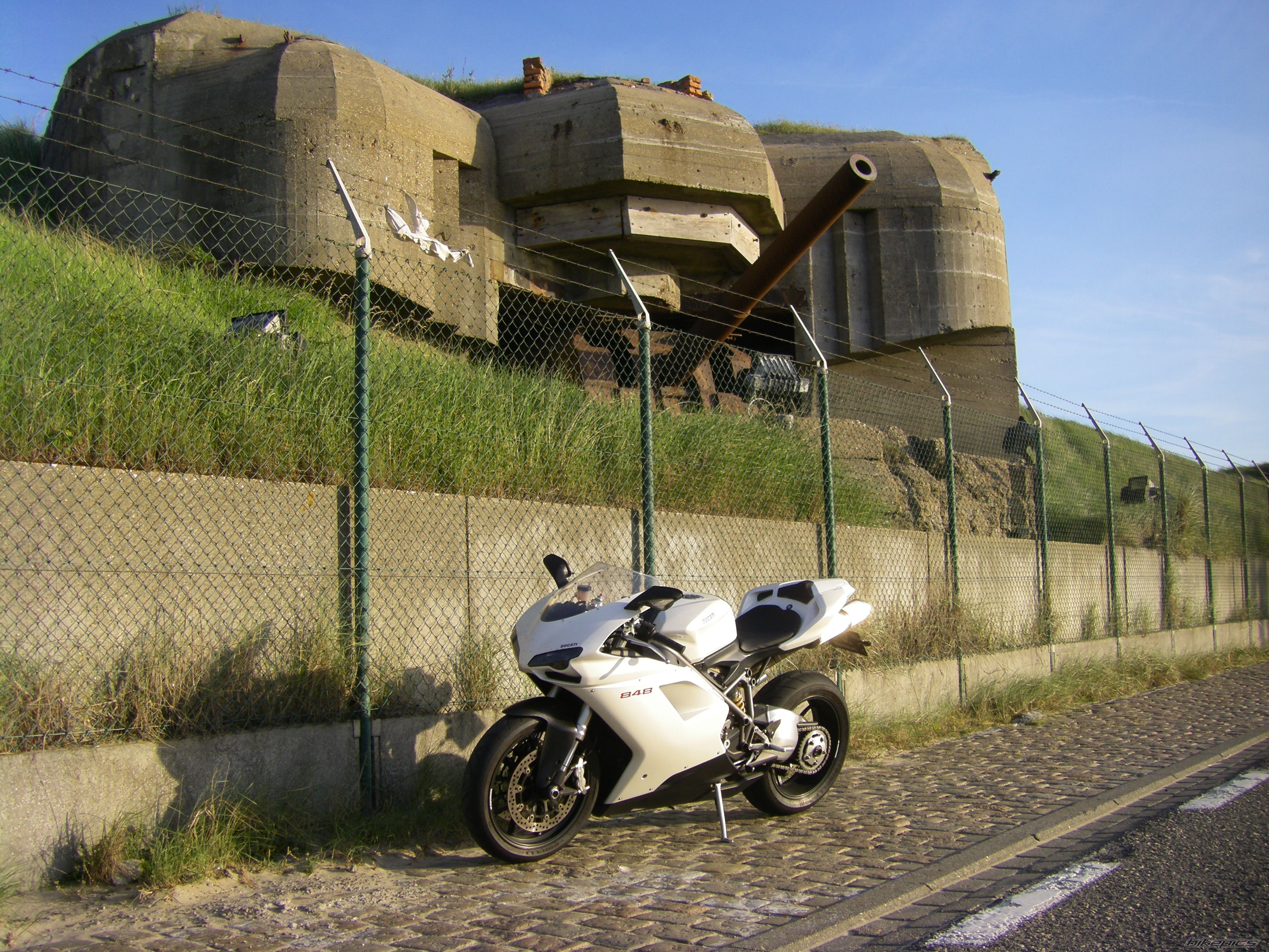 2008 DUCATI 848 | Picture 1686026 motorcycle photo