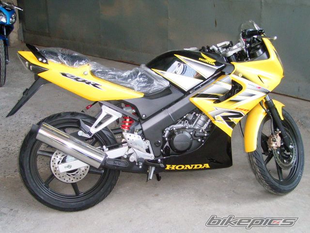 2009 HONDA CBR 150 | Picture 1686295 motorcycle photo