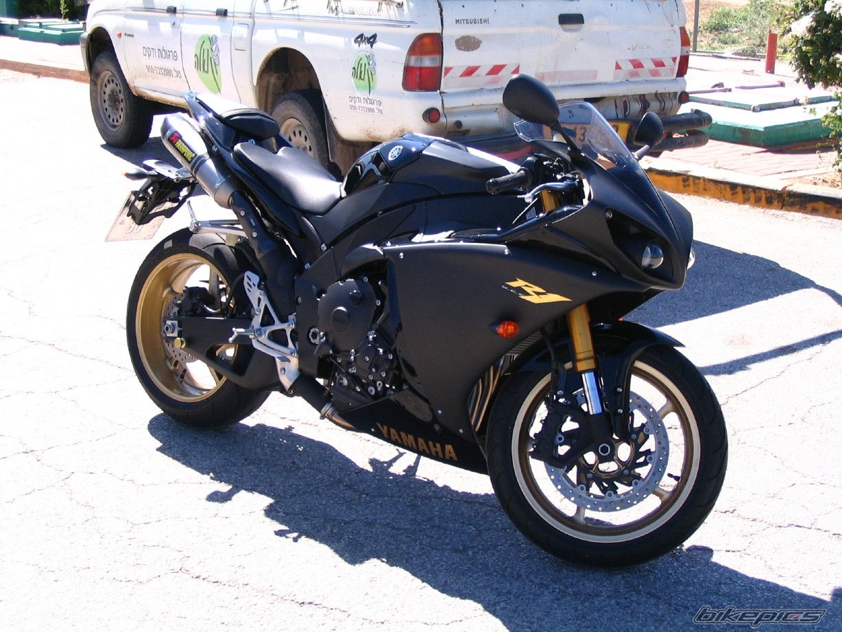2009 YAMAHA YZF R1 | Picture 1686367 motorcycle photo
