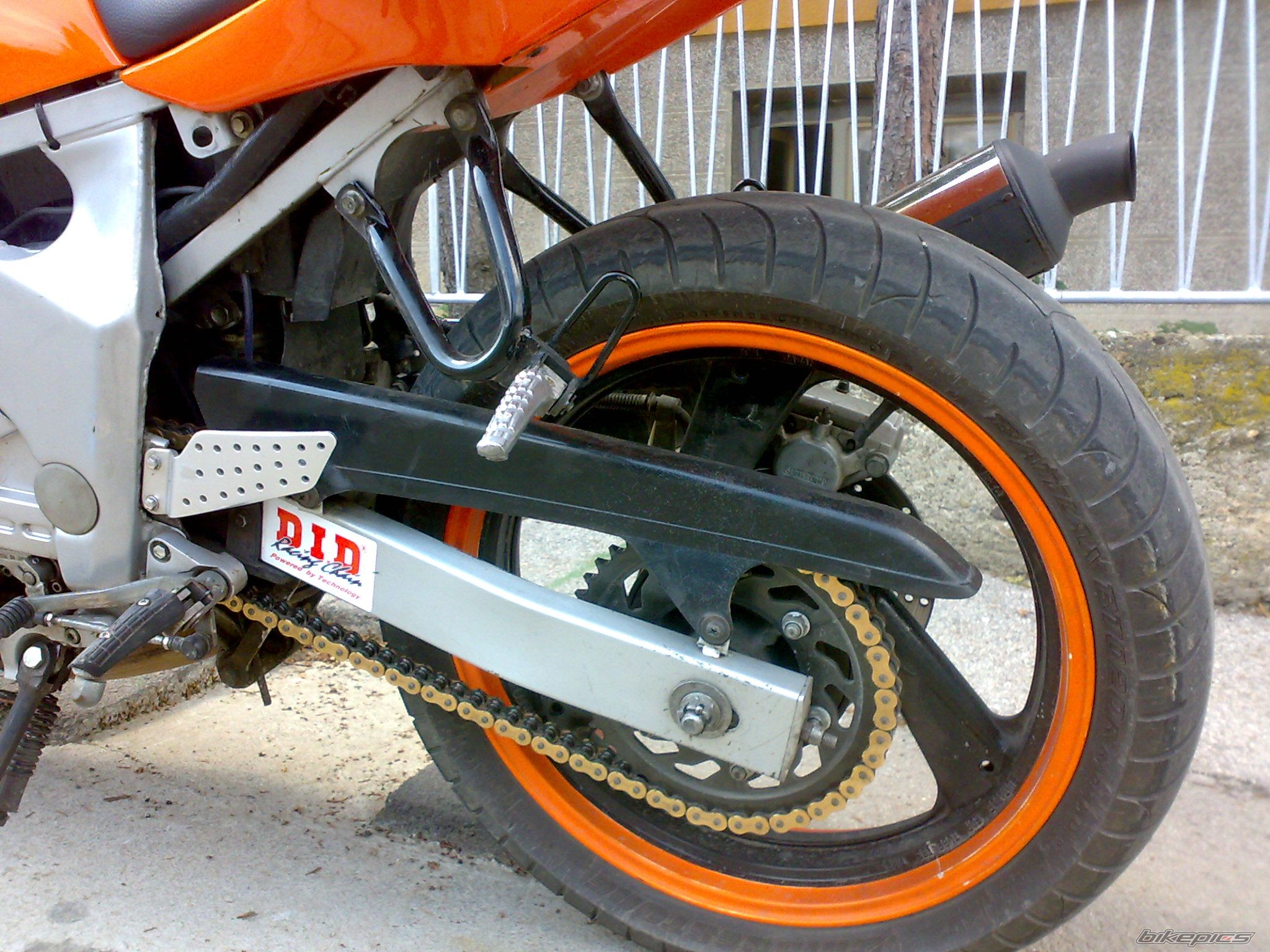 1990 YAMAHA FZR 600 | Picture 1686923 motorcycle photo