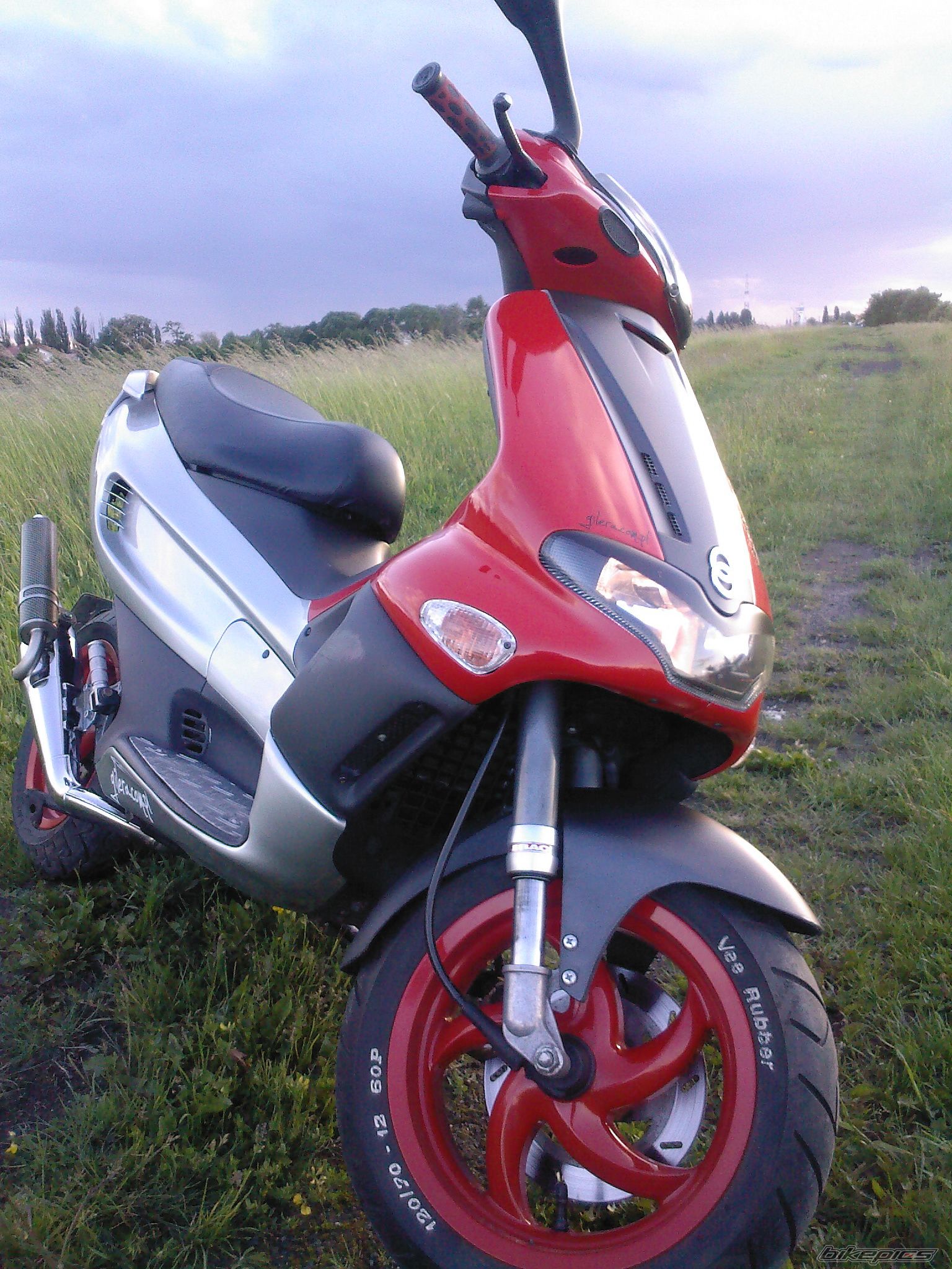 2004 GILERA RUNNER 50 | Picture 1686961 motorcycle photo