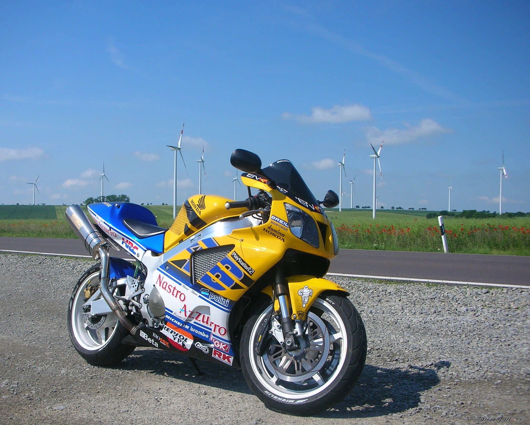 2000 HONDA VTR 1000 SP1 | Picture 1688207 motorcycle photo