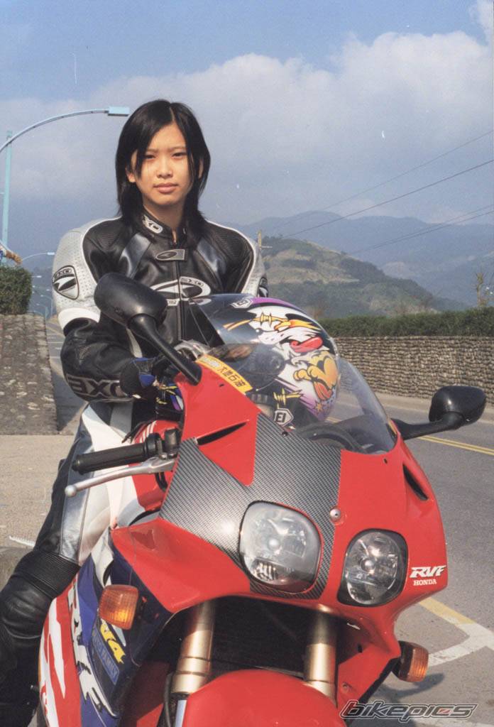 1996 HONDA VFR 400 | Picture 16893 motorcycle photo