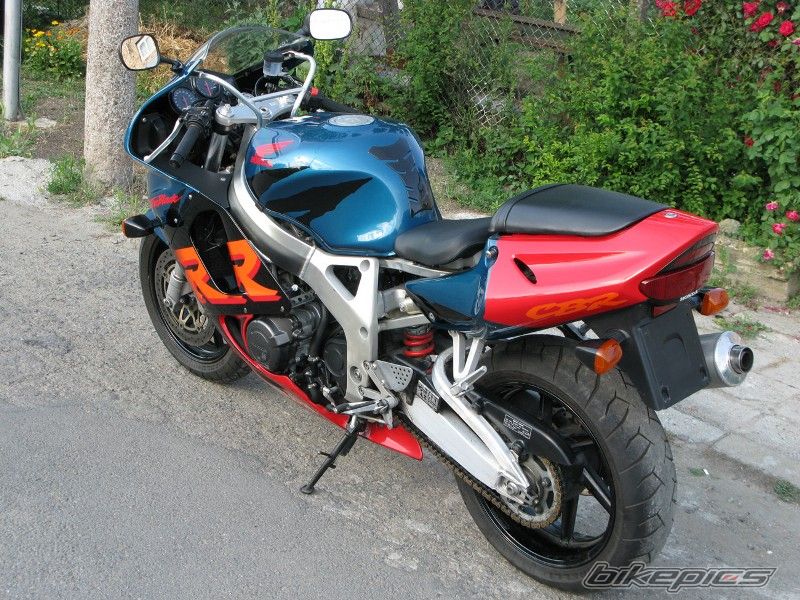 1999 HONDA CBR 900 | Picture 1690770 motorcycle photo