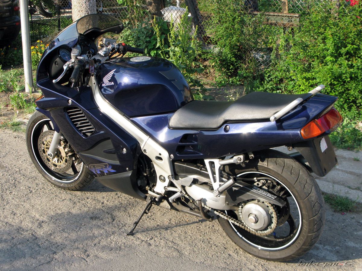 1996 HONDA VFR 750 | Picture 1690785 motorcycle photo