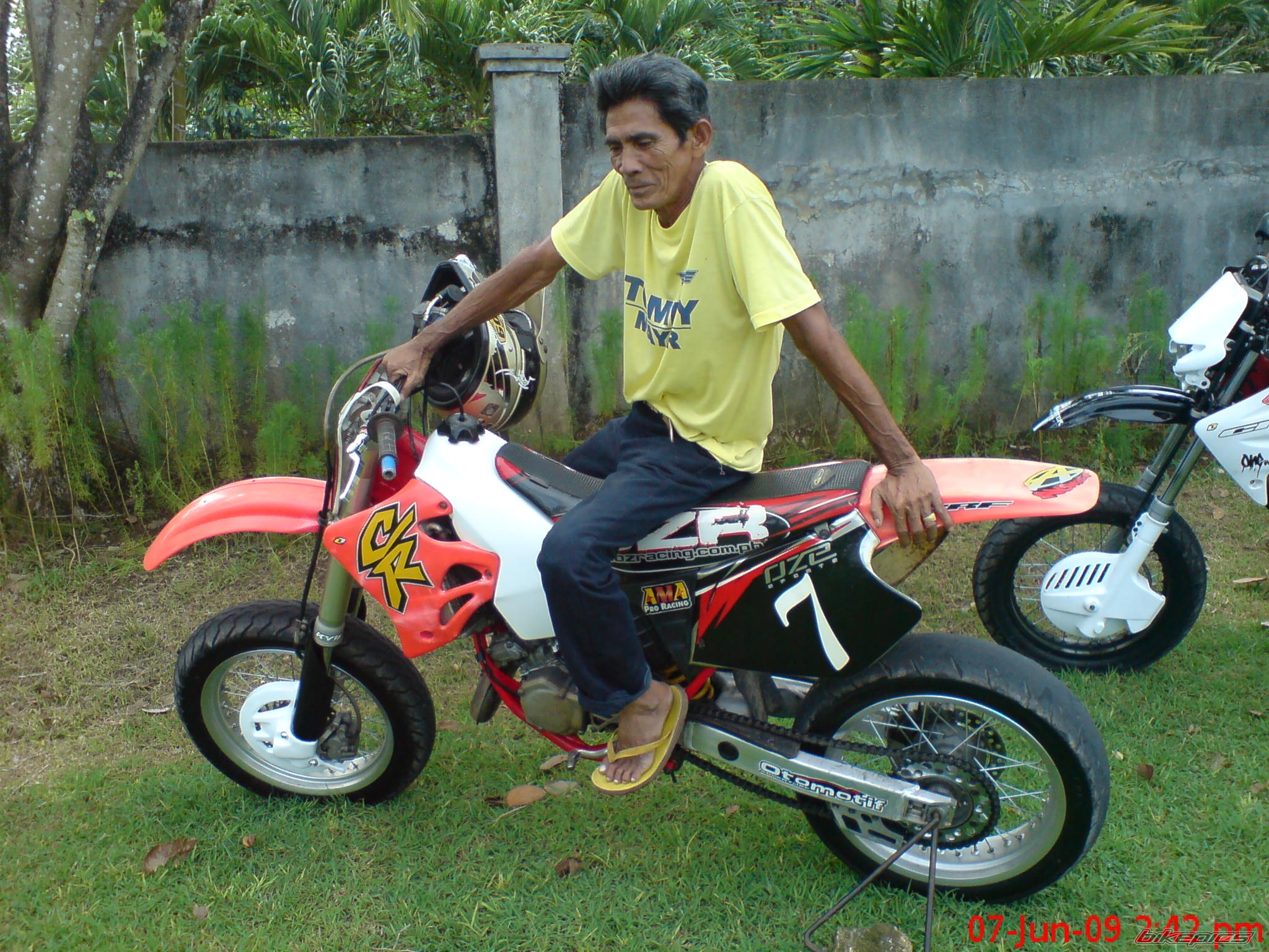 1996 HONDA CR 125 | Picture 1691275 motorcycle photo