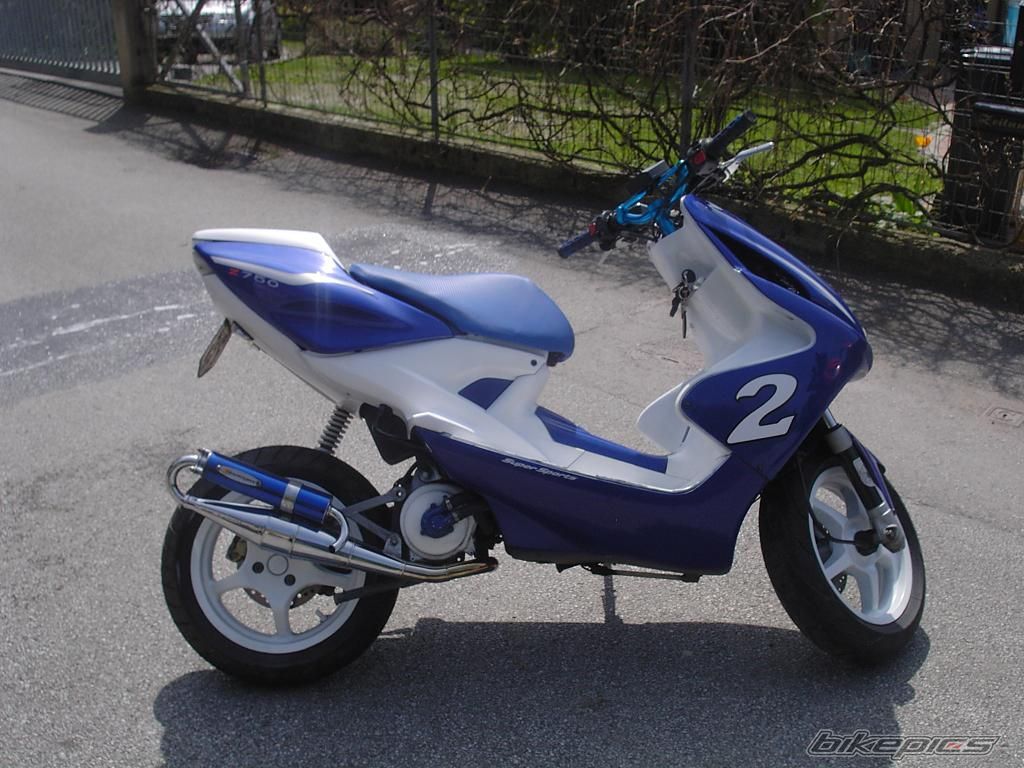 2001 YAMAHA AEROX 50 | Picture 1691585 motorcycle photo