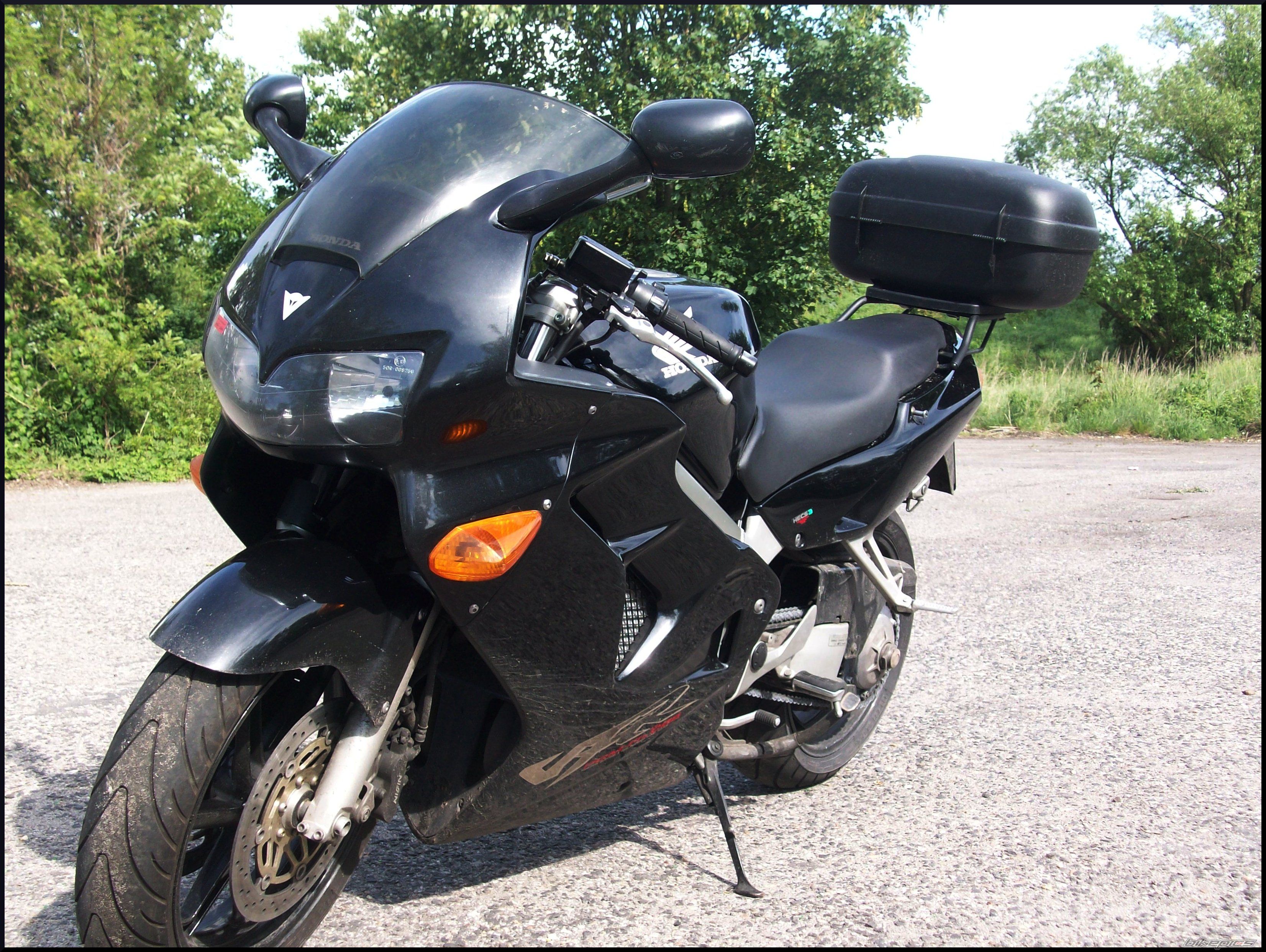 1999 HONDA VFR 800 | Picture 1691592 motorcycle photo
