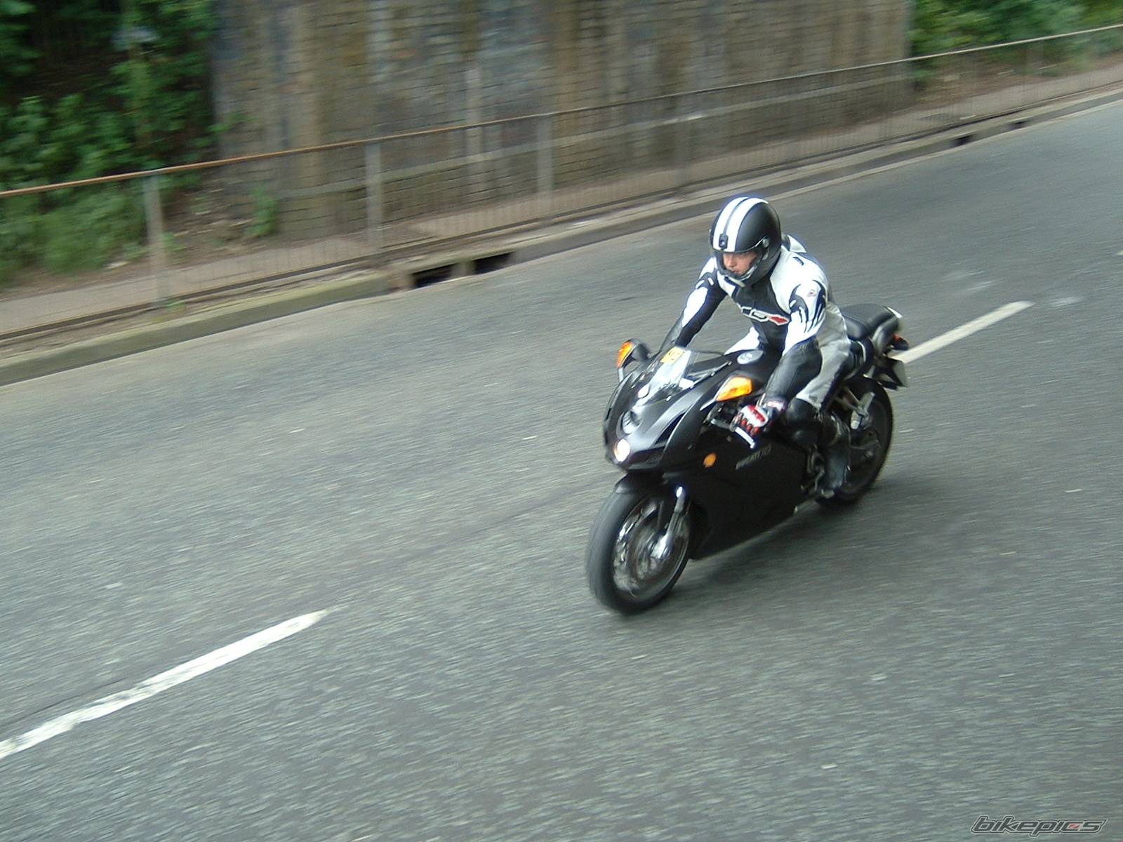 2004 DUCATI 749 | Picture 169210 motorcycle photo