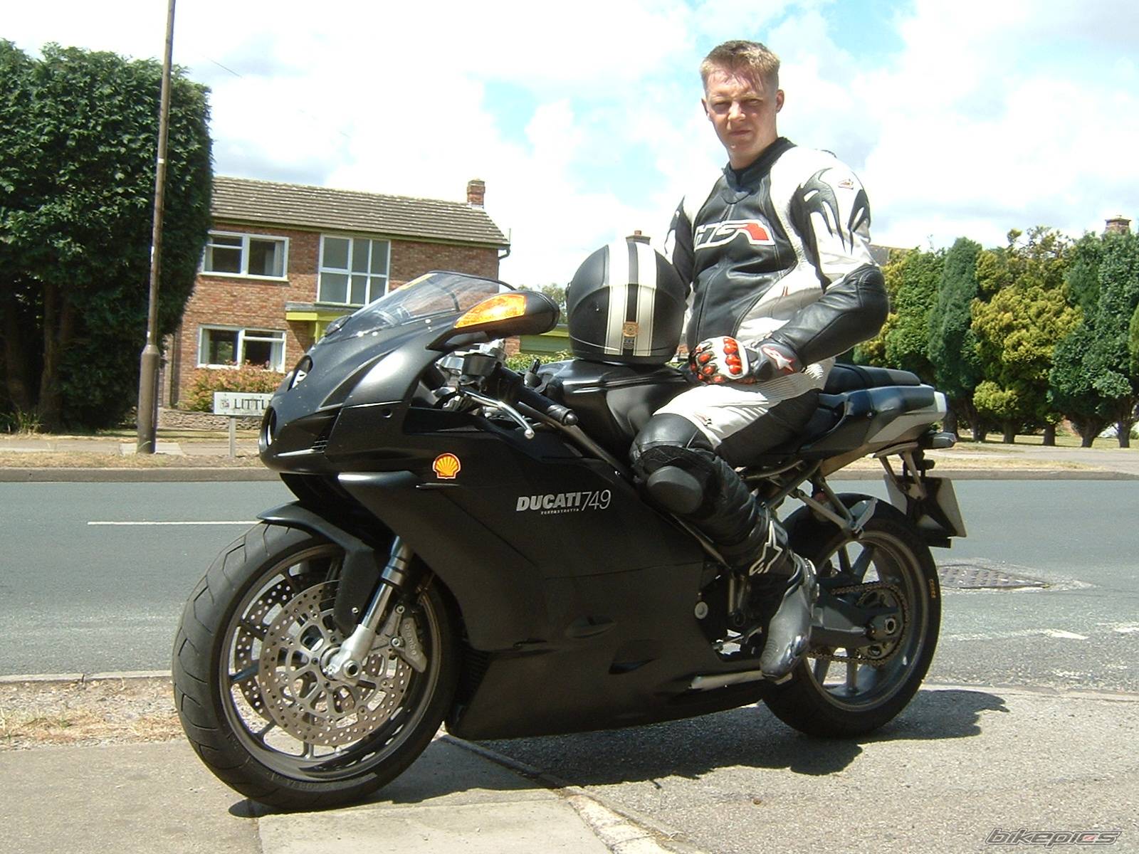 2004 DUCATI 749 | Picture 169228 motorcycle photo
