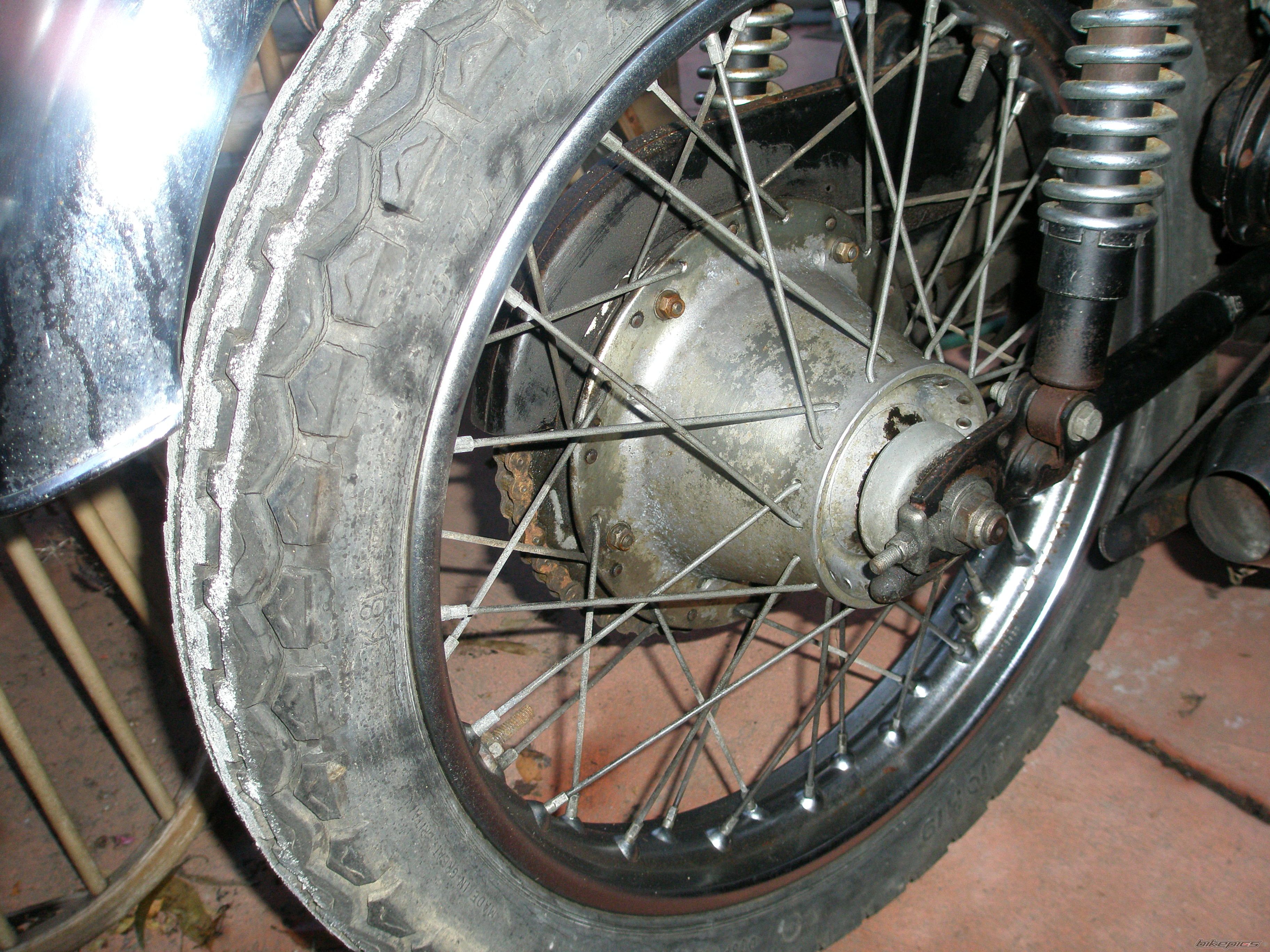 1973 TRIUMPH TRIDENT 750 | Picture 1692294 motorcycle photo