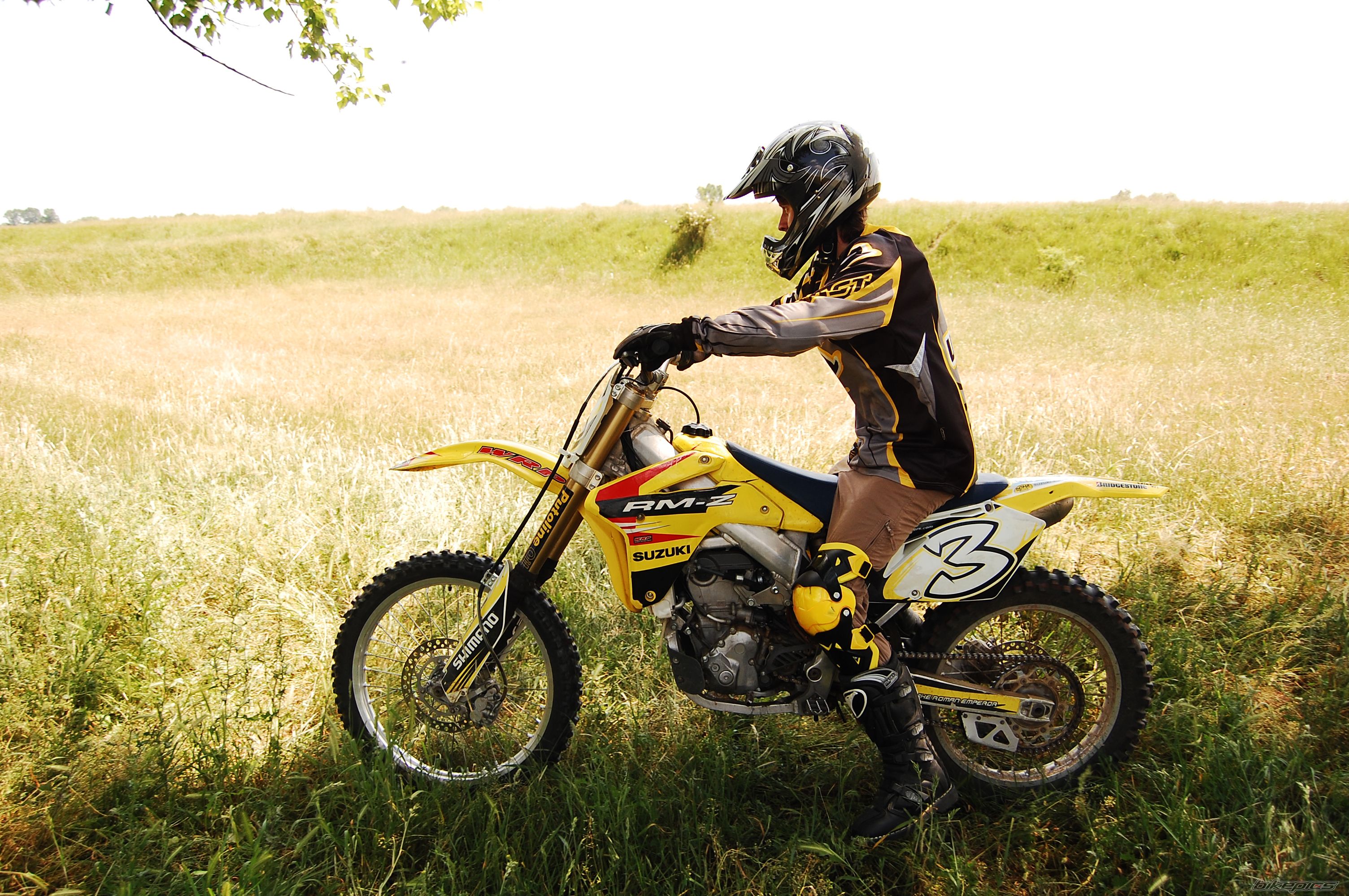 2007 SUZUKI RM 450Z | Picture 1692656 motorcycle photo