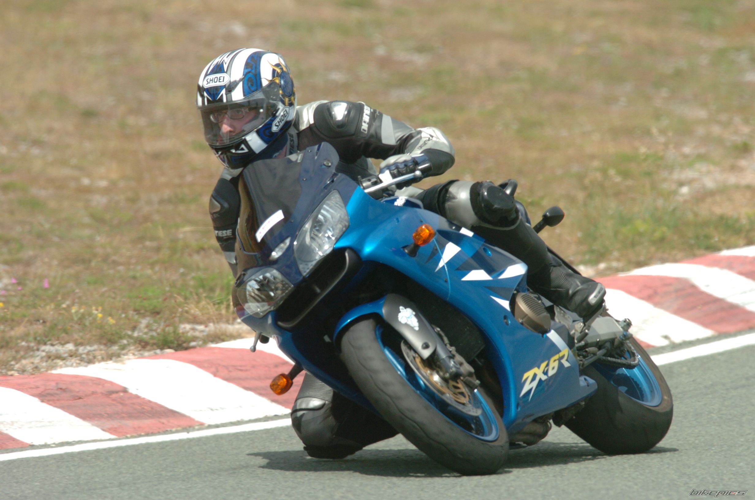 2001 KAWASAKI ZX 6R | Picture 1692658 motorcycle photo