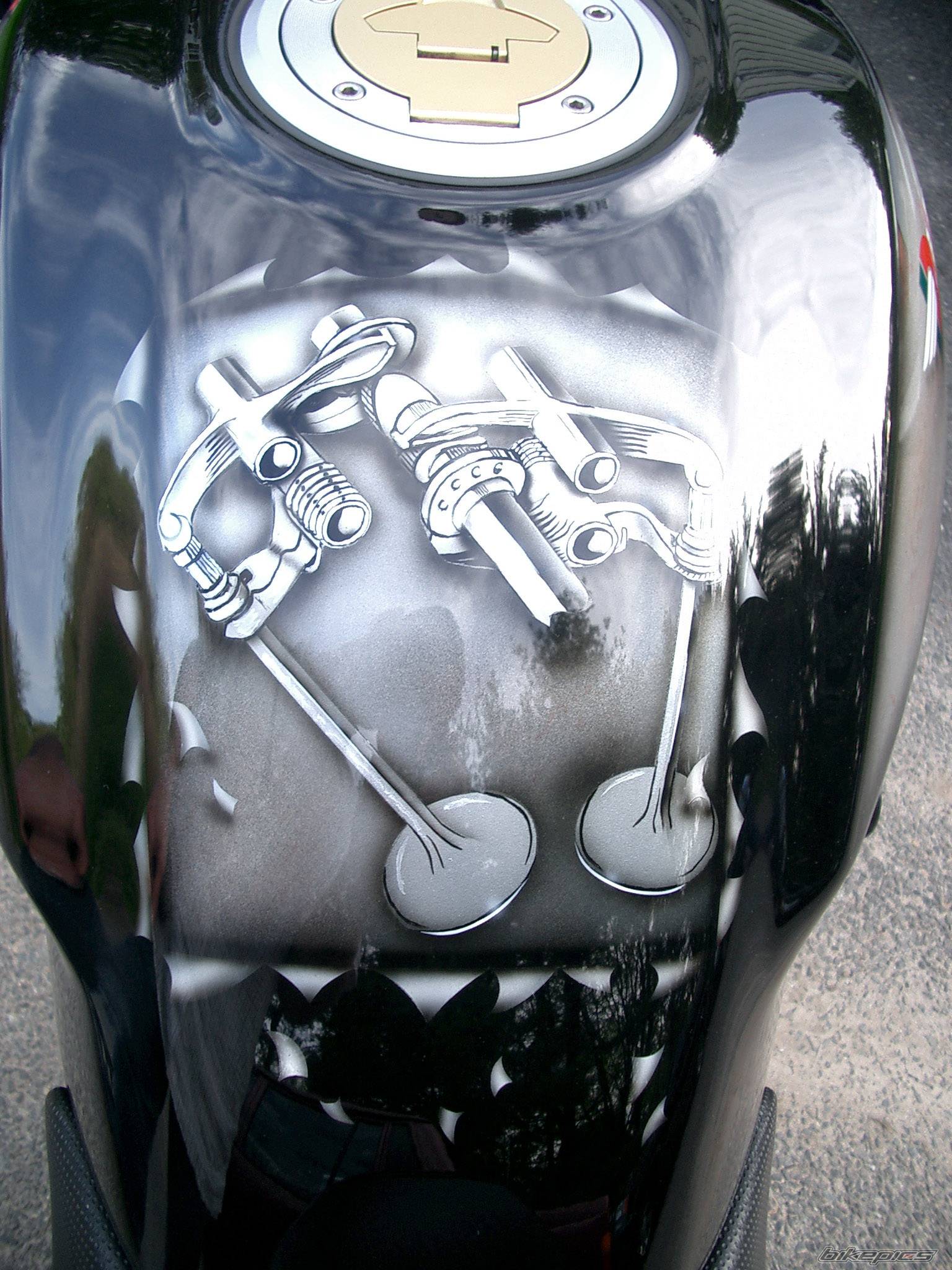 2000 DUCATI MONSTER 900 | Picture 169585 motorcycle photo