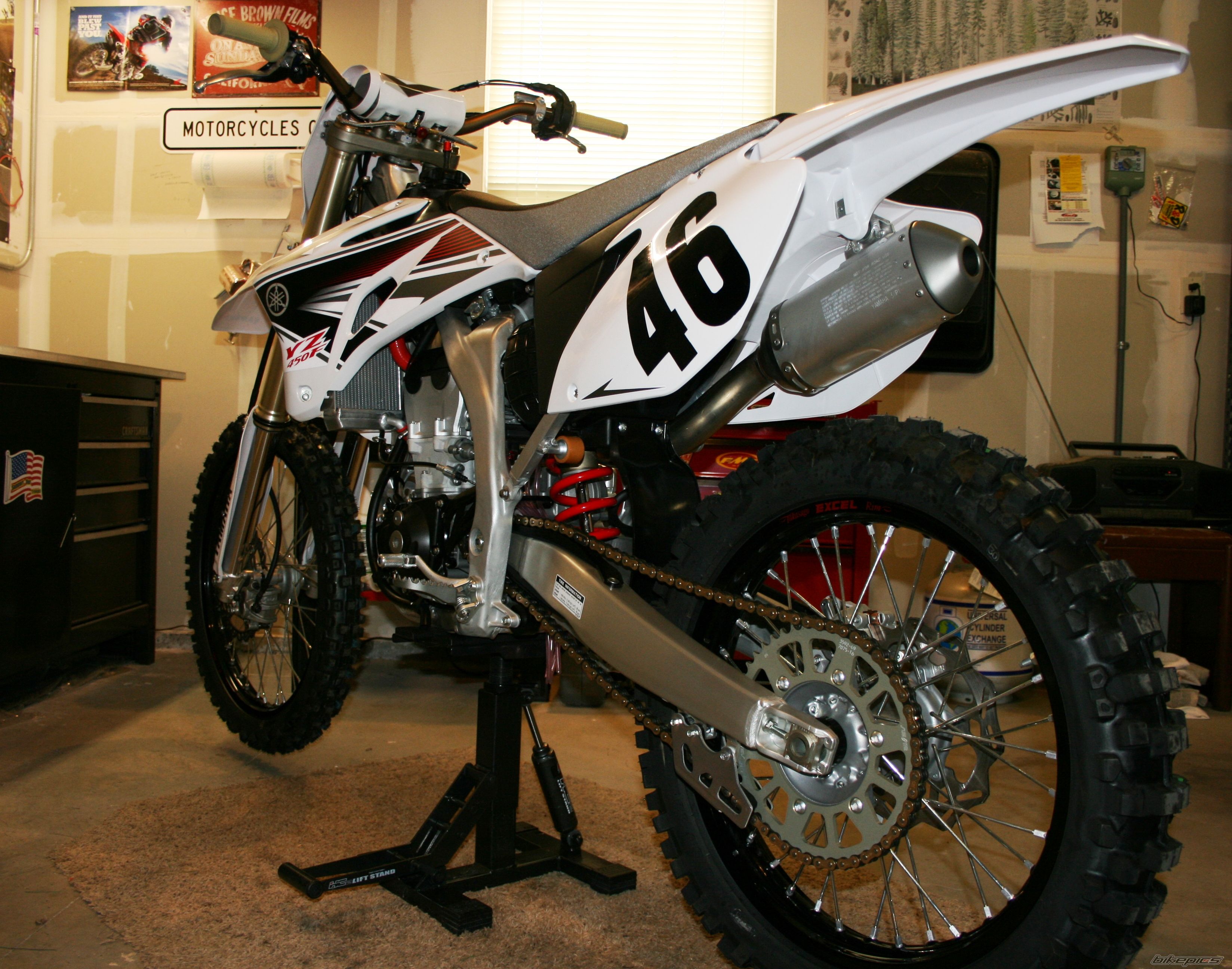 2009 YAMAHA YZ 450F | Picture 1696765 motorcycle photo