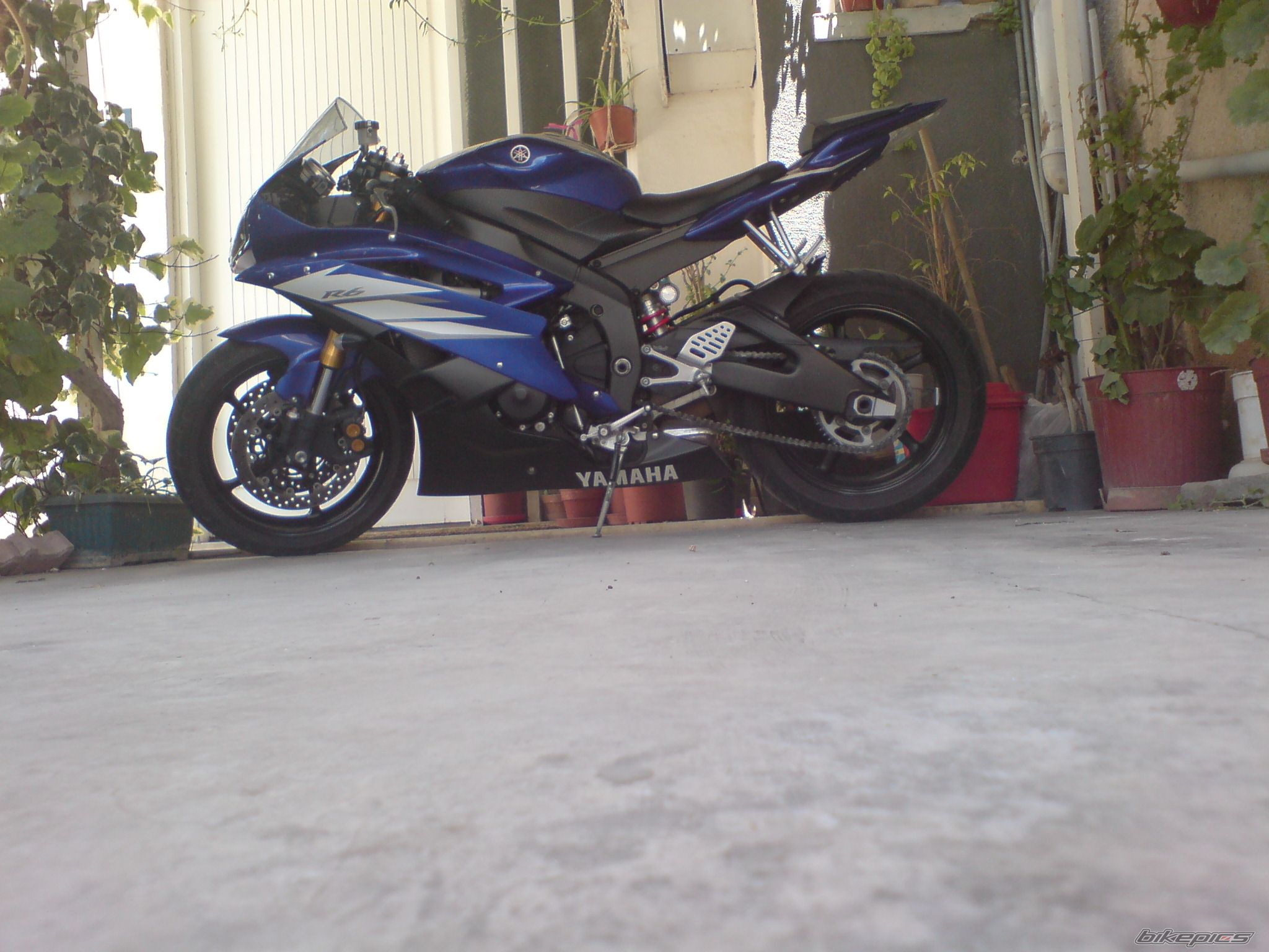 2006 YAMAHA YZF R6 | Picture 1697371 motorcycle photo