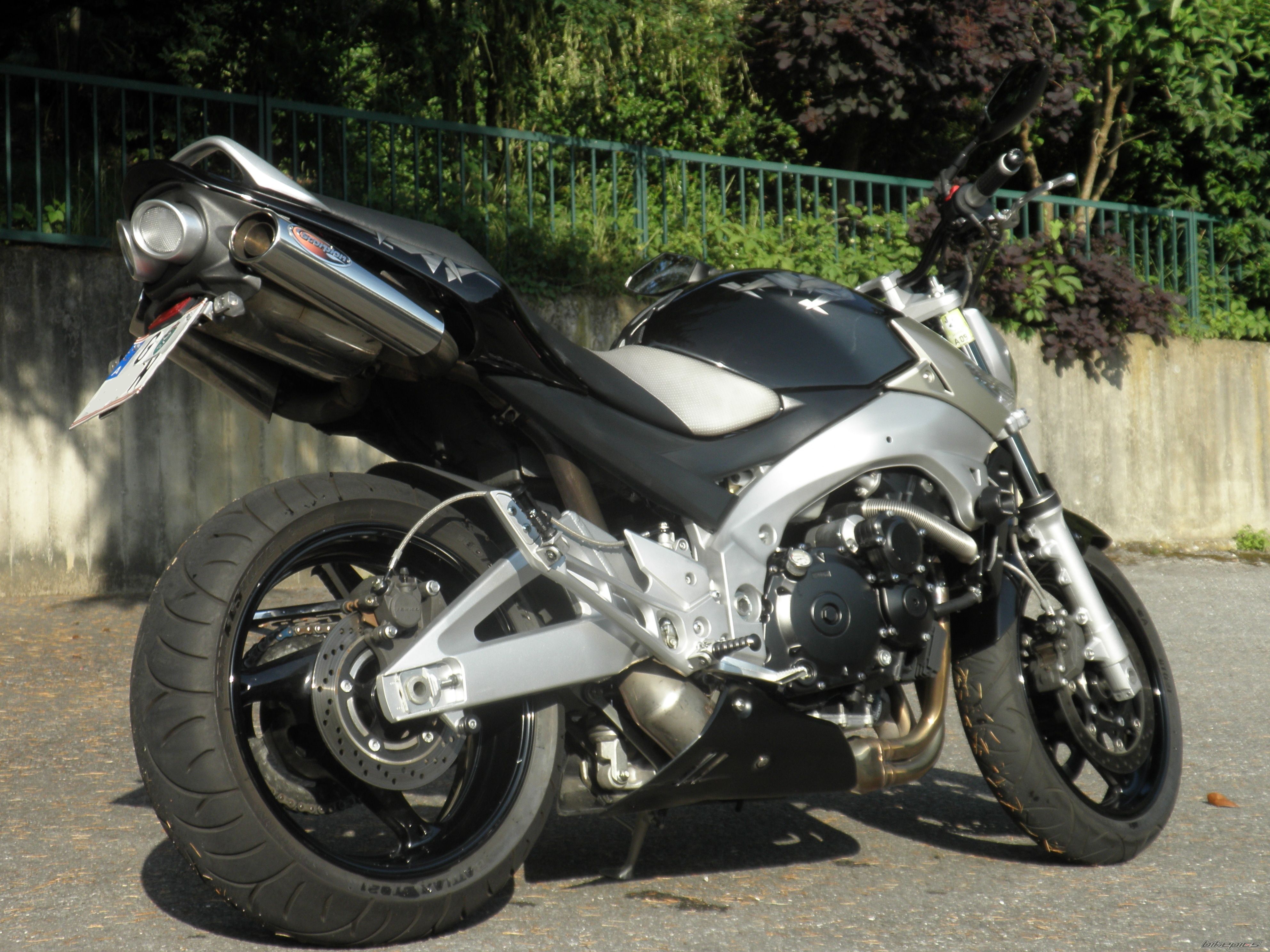 2006 SUZUKI GSR 600 | Picture 1697739 motorcycle photo