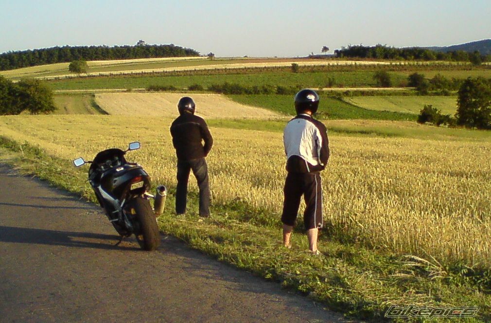 1992 HONDA VFR 750 | Picture 1698271 motorcycle photo