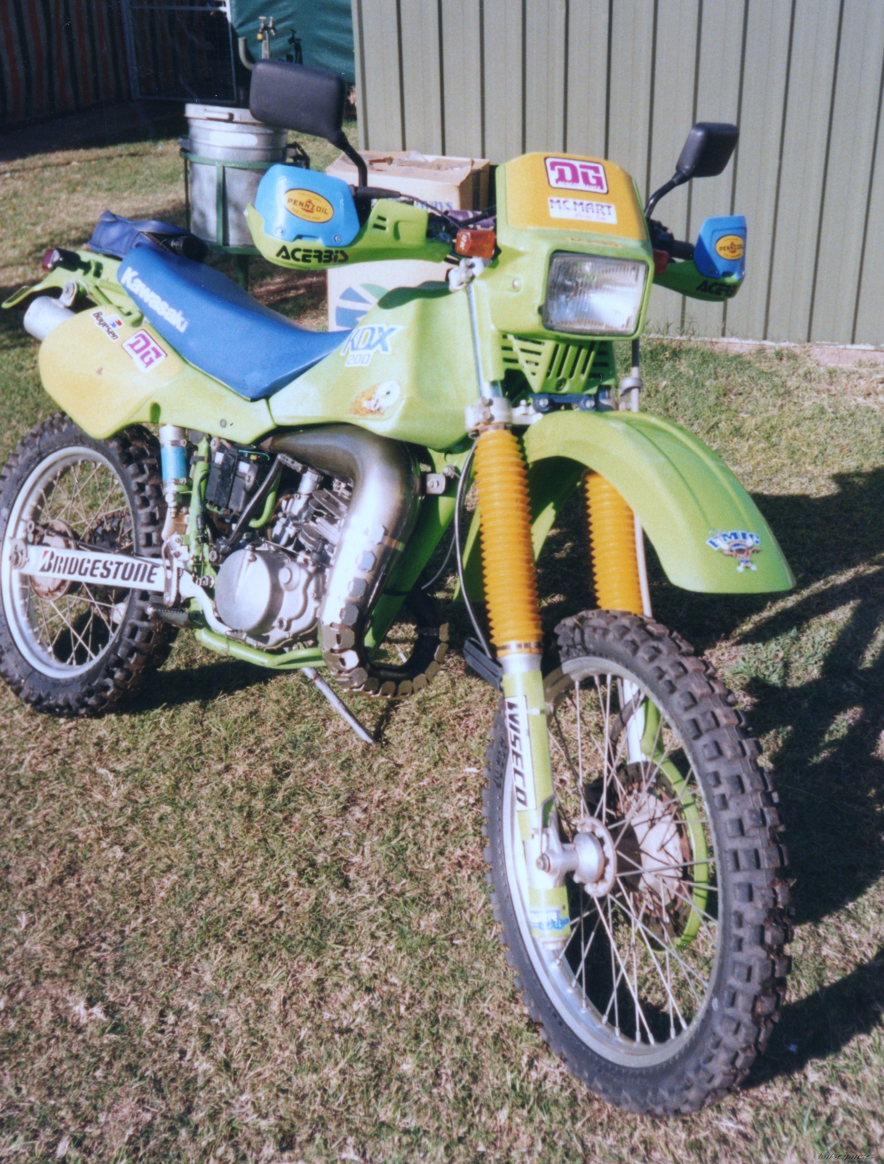 1988 KAWASAKI KDX 200 | Picture 1699342 motorcycle photo