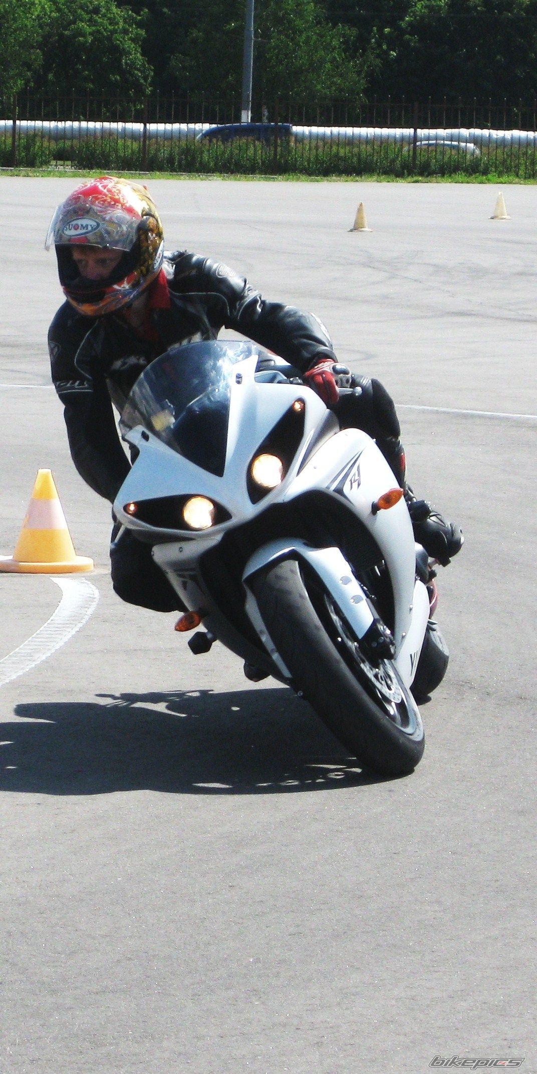 2009 YAMAHA YZF R1 | Picture 1700602 motorcycle photo