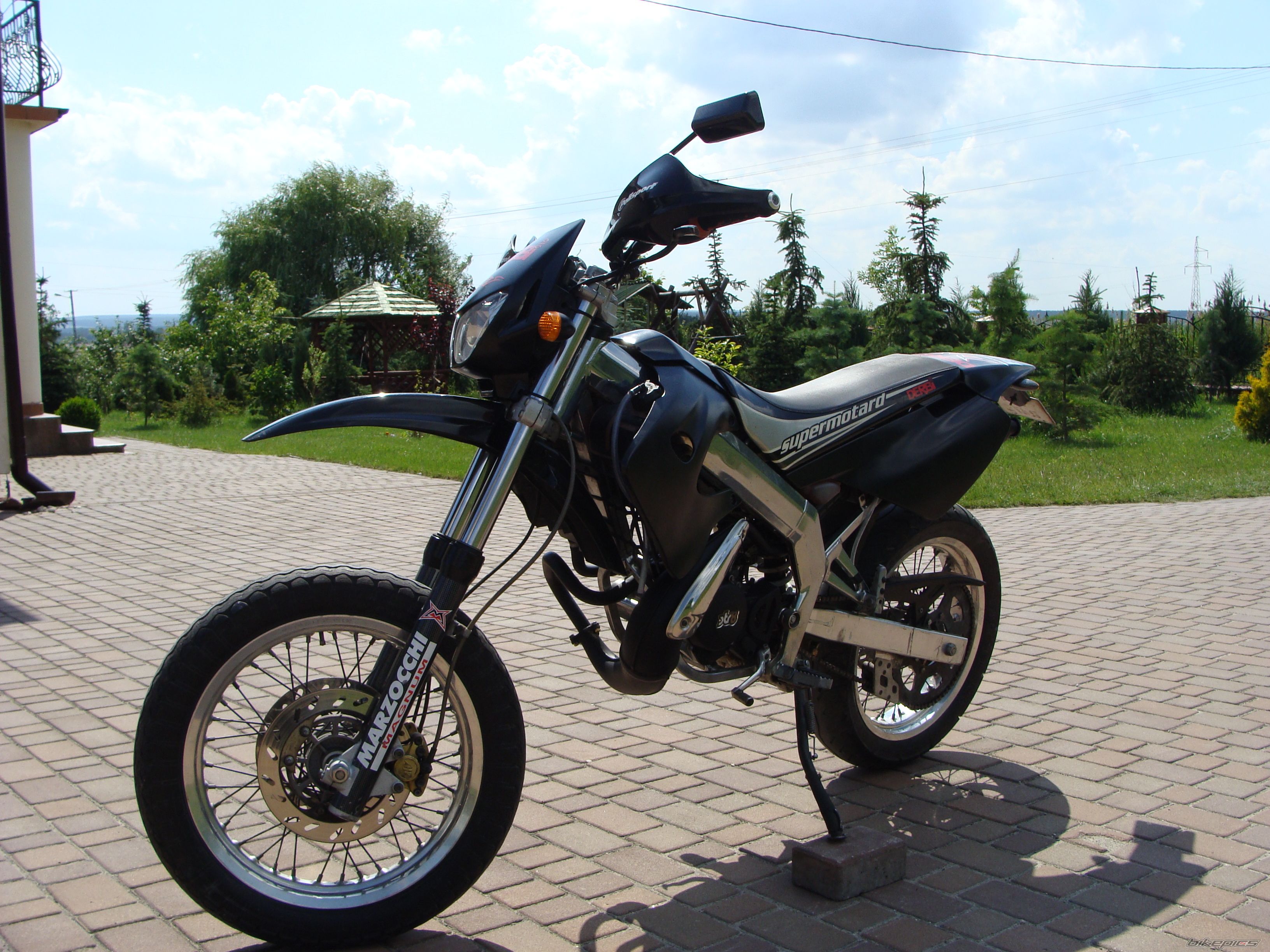 2004 DERBI SENDA DRD SM 50 | Picture 1701182 motorcycle photo