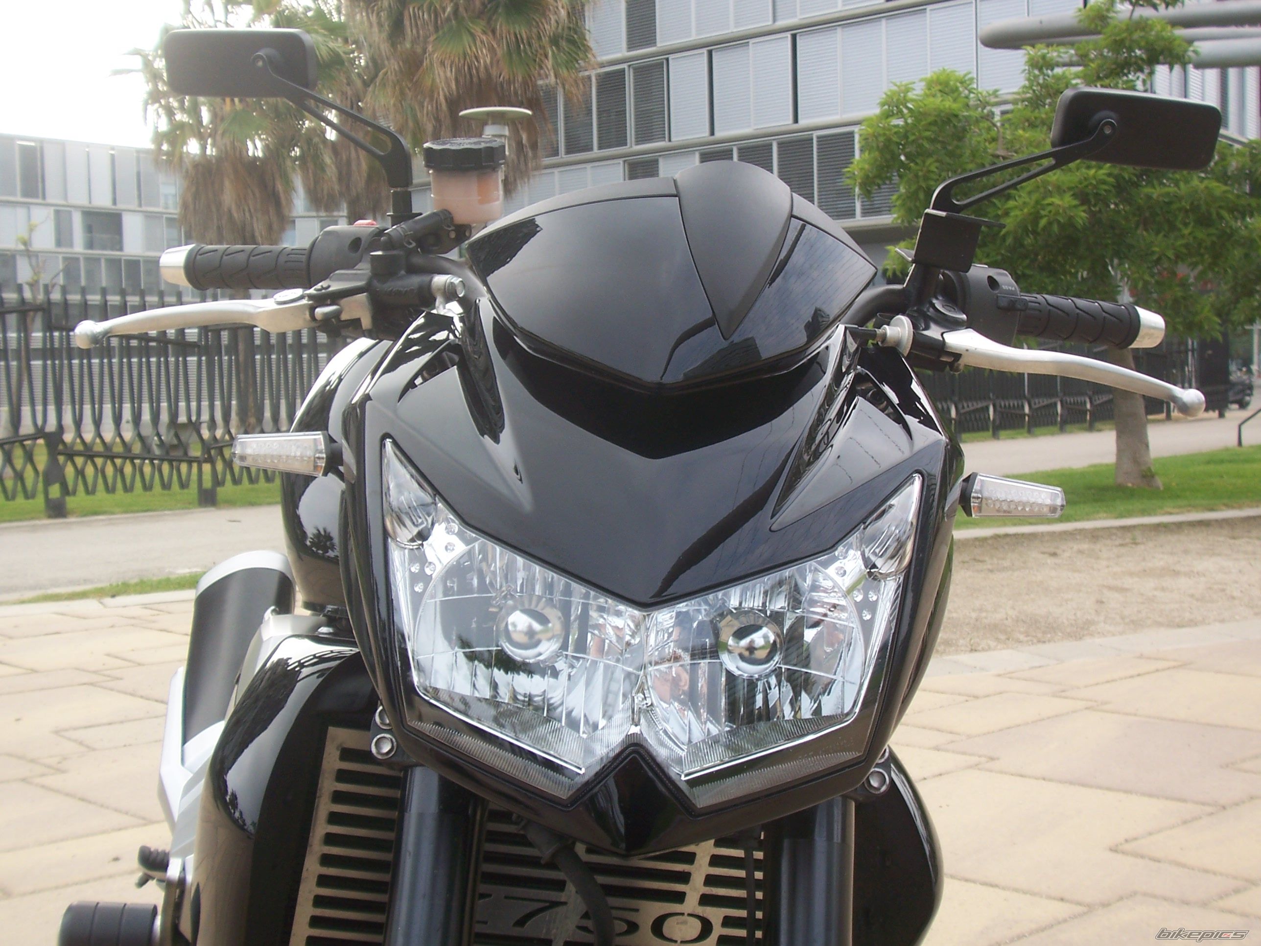 2007 KAWASAKI Z 750 | Picture 1702778 motorcycle photo