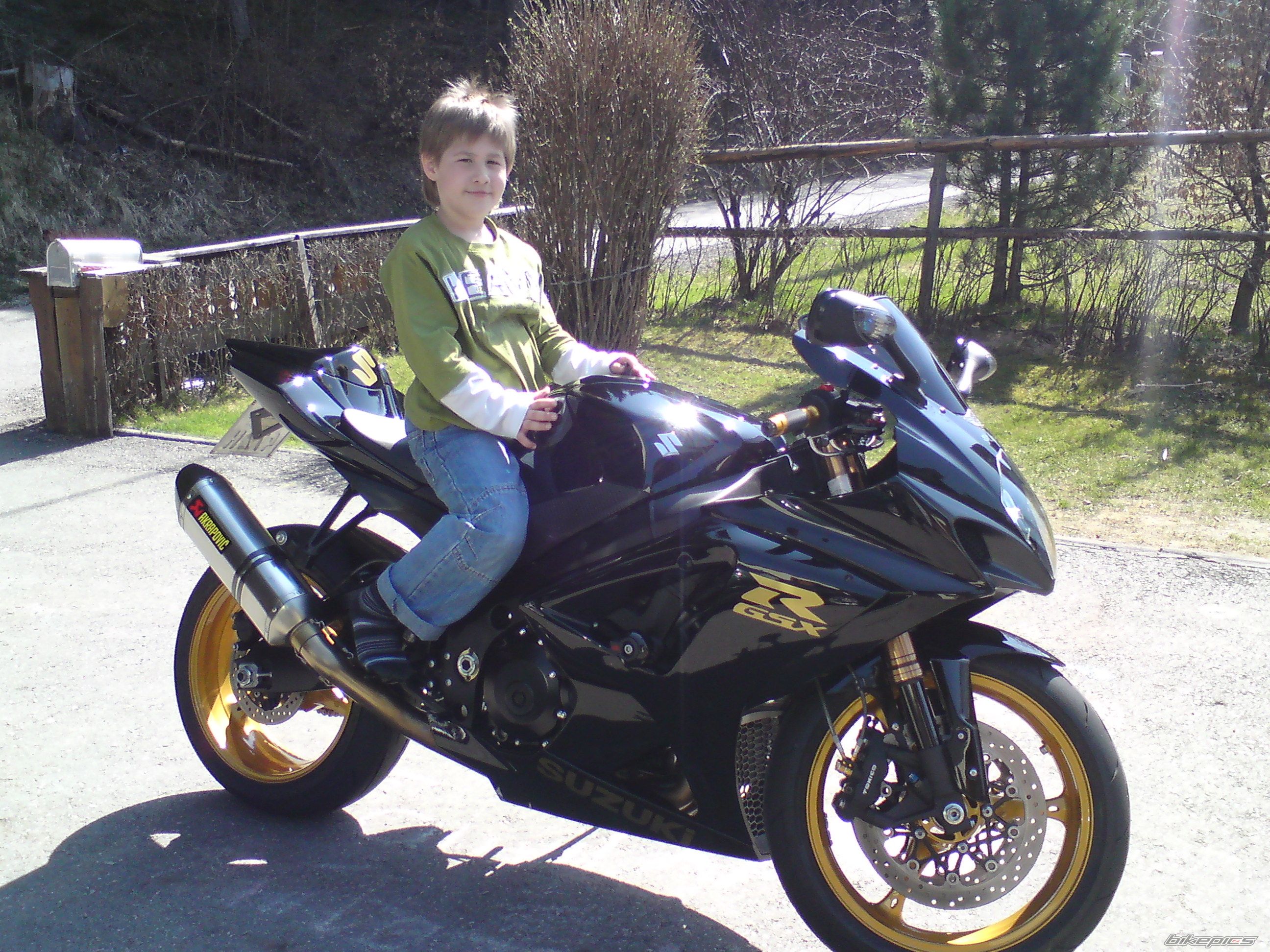 2007 SUZUKI GSX R 1000 | Picture 1703711 motorcycle photo