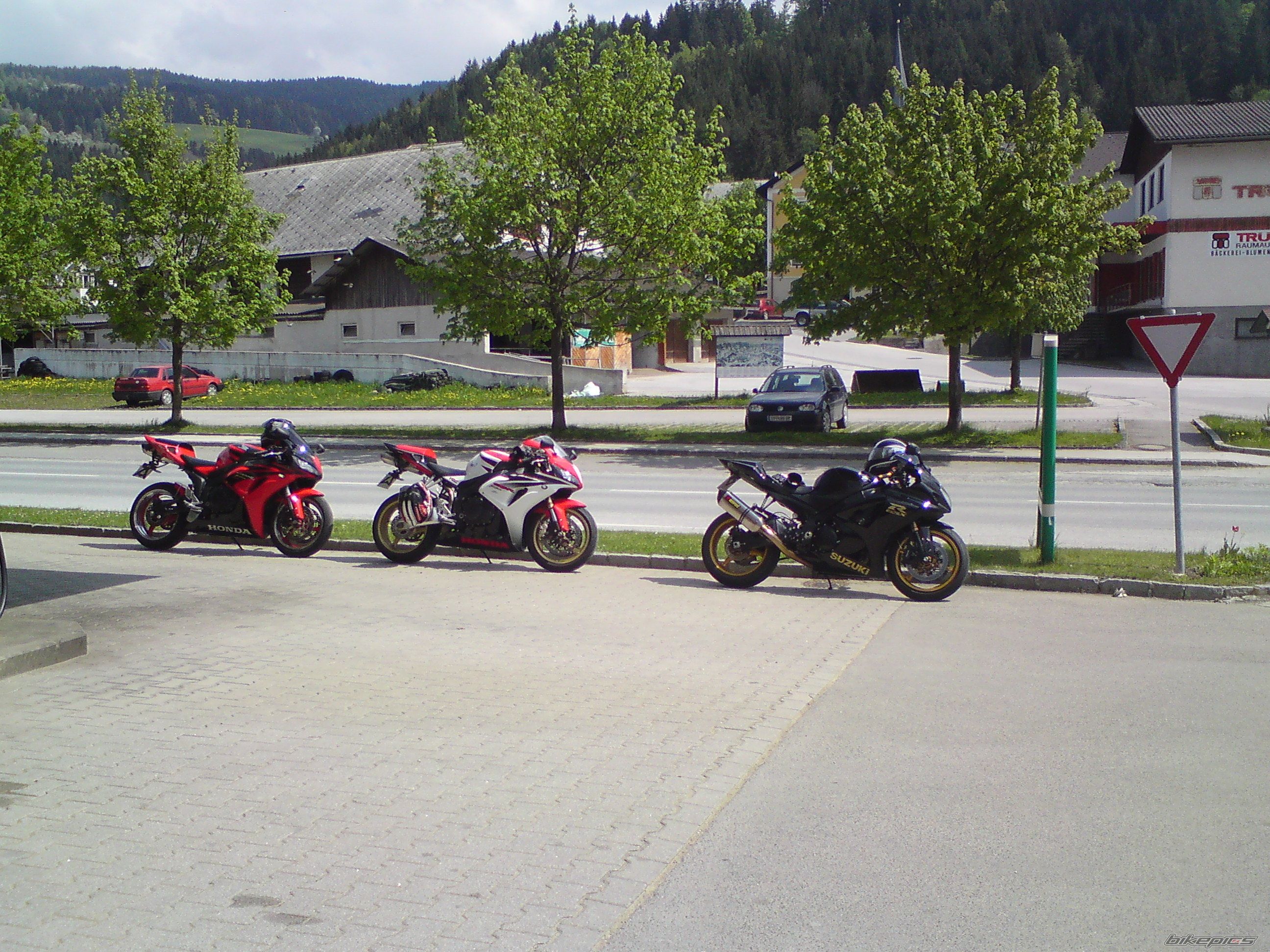 2007 HONDA CBR 1000  RR | Picture 1703794 motorcycle photo