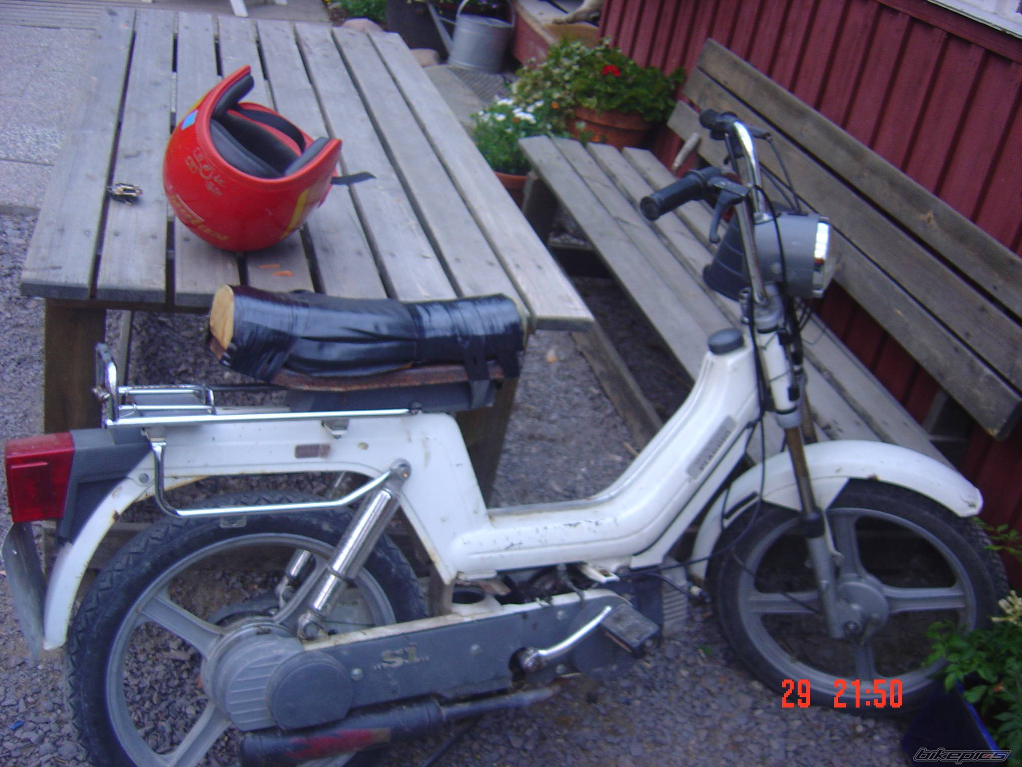 1984 VESPA MONTEC 50 | Picture 170537 motorcycle photo