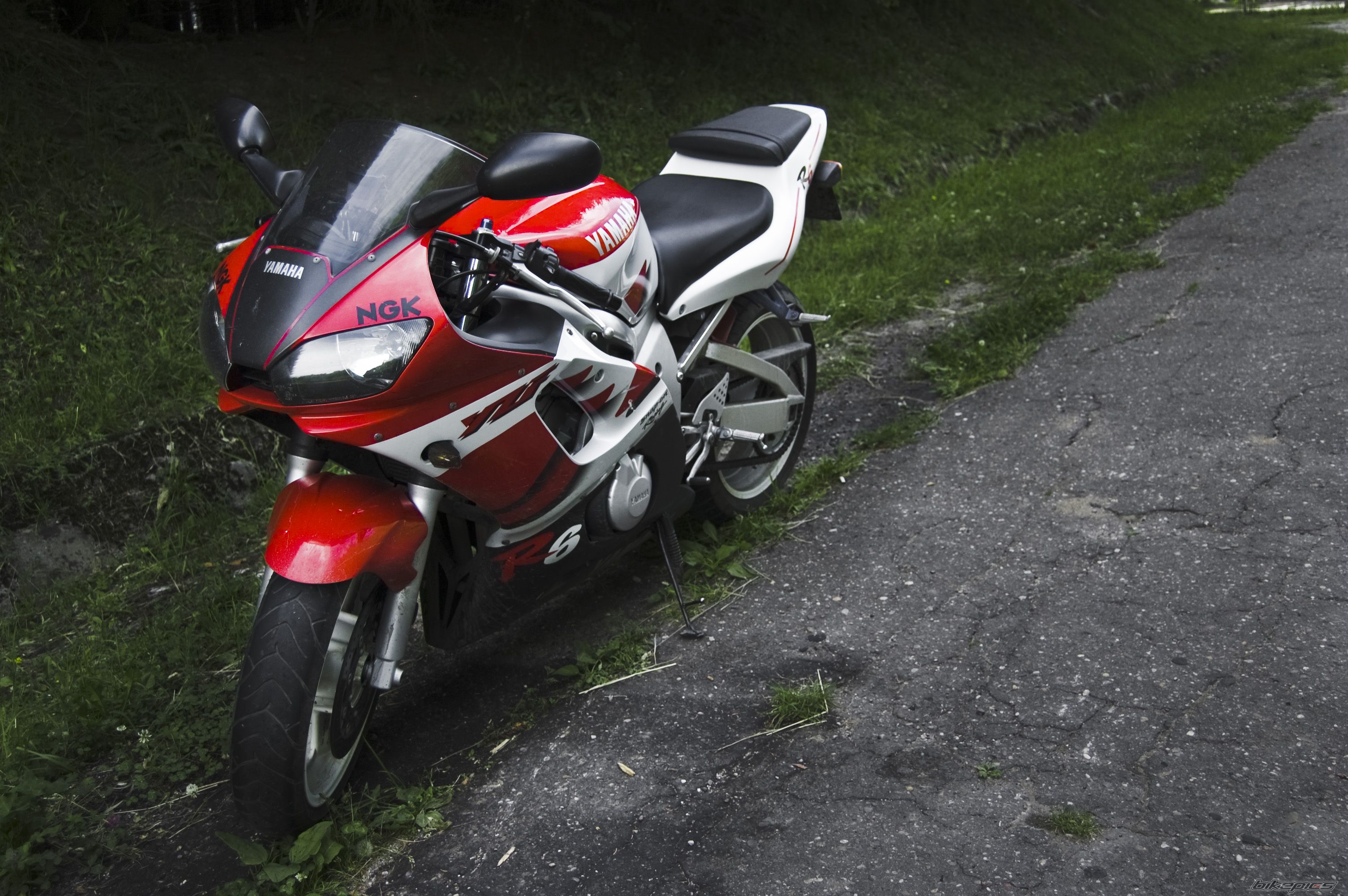 1999 YAMAHA YZF R6 | Picture 1706516 motorcycle photo