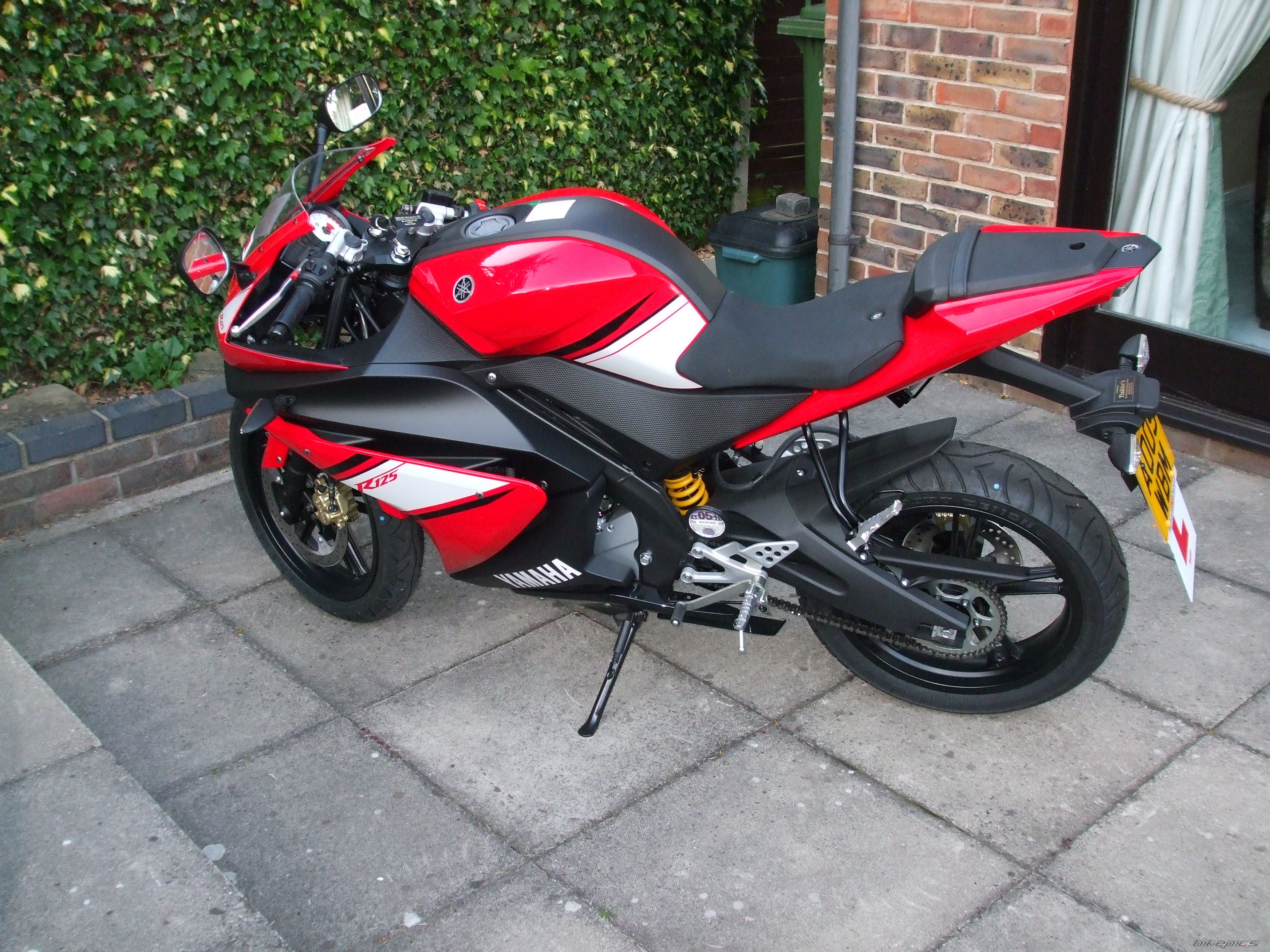 2009 YAMAHA YZF R125 | Picture 1707070 motorcycle photo