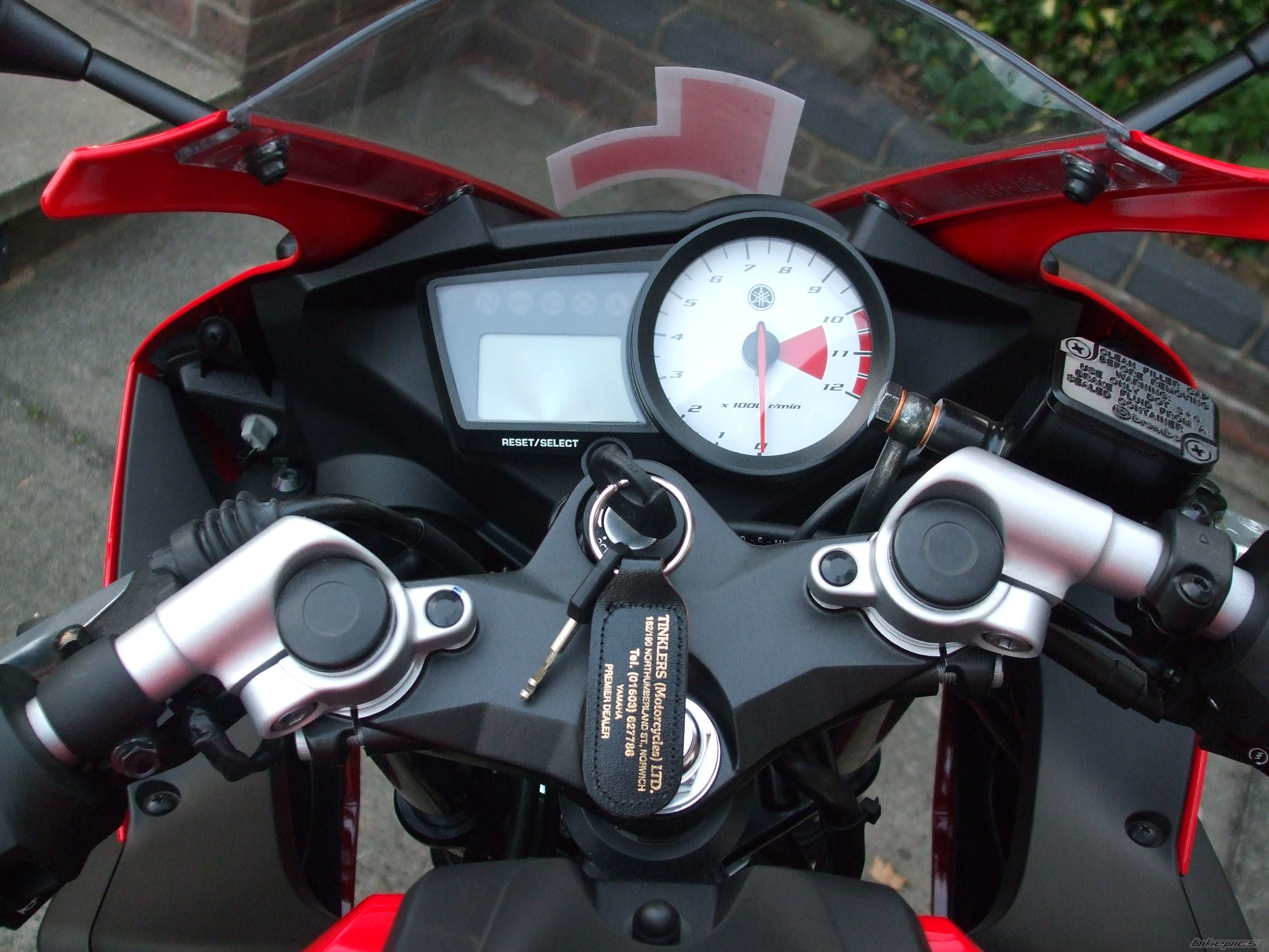2009 YAMAHA YZF R125 | Picture 1707086 motorcycle photo