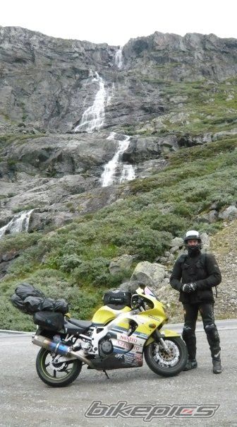 1999 HONDA CBR 900 | Picture 1707238 motorcycle photo