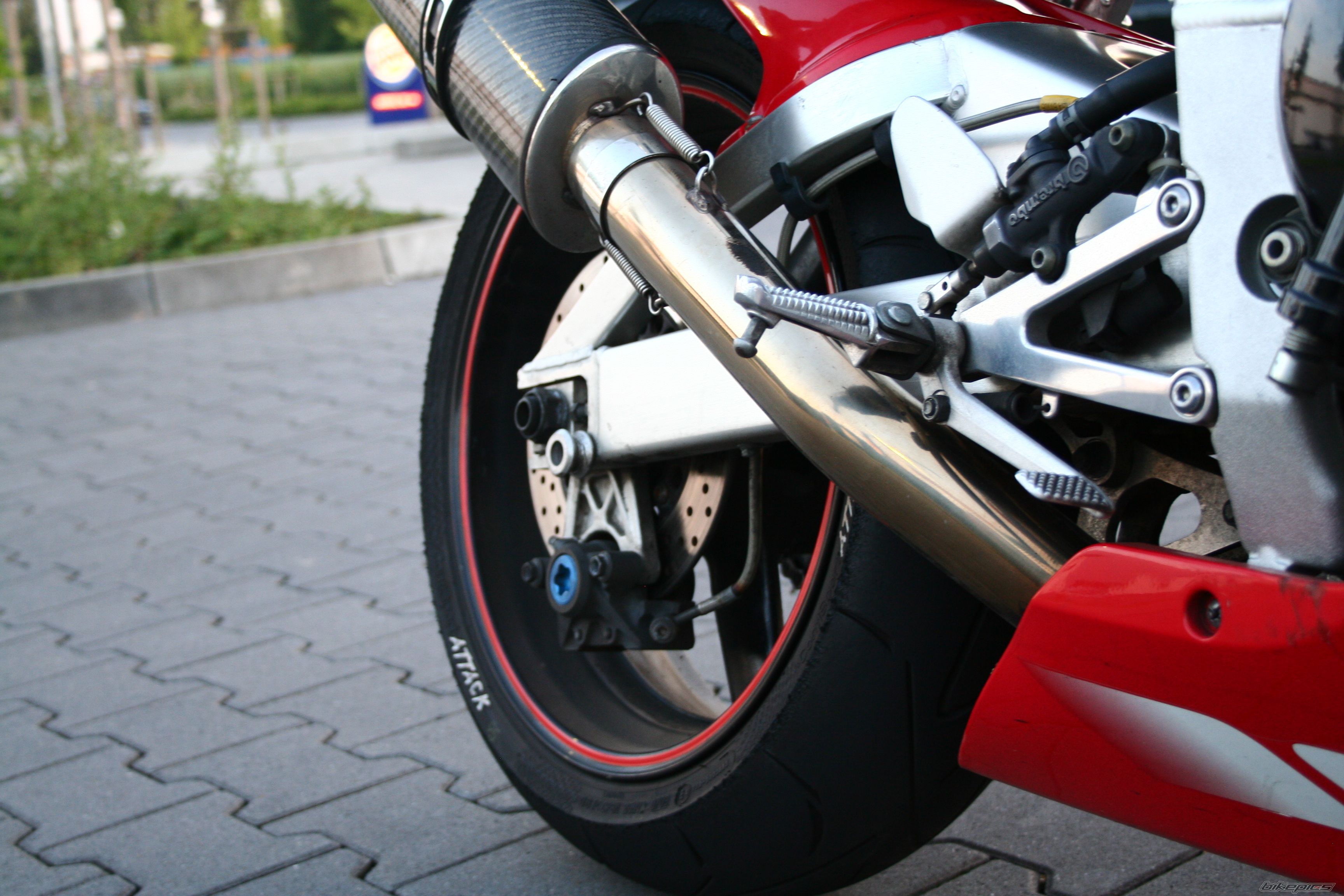 1998 YAMAHA YZF R1 | Picture 1708266 motorcycle photo