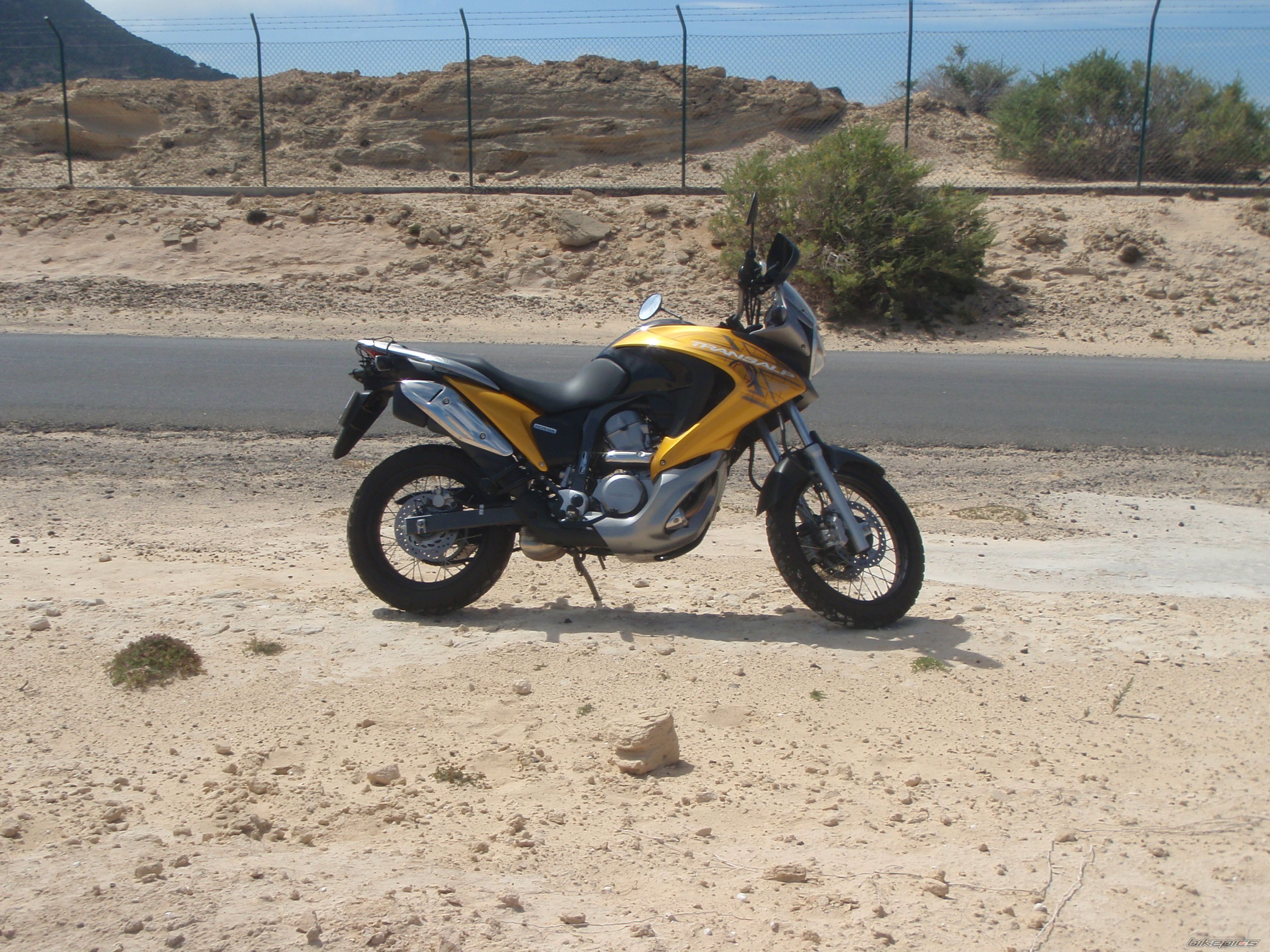 2008 HONDA XL 650V TRANSALP | Picture 1711568 motorcycle photo