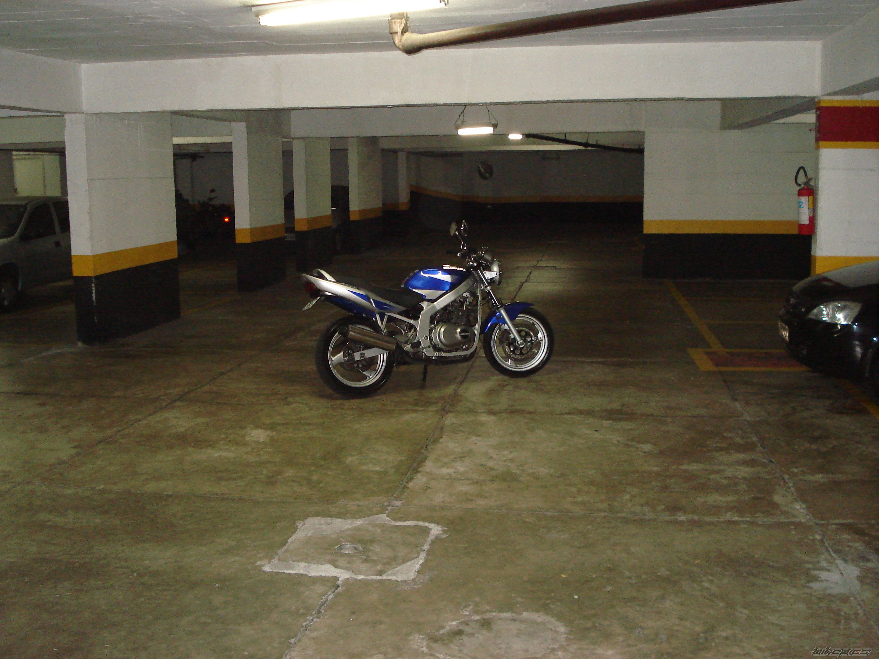 2002 SUZUKI GS 500 | Picture 1711600 motorcycle photo